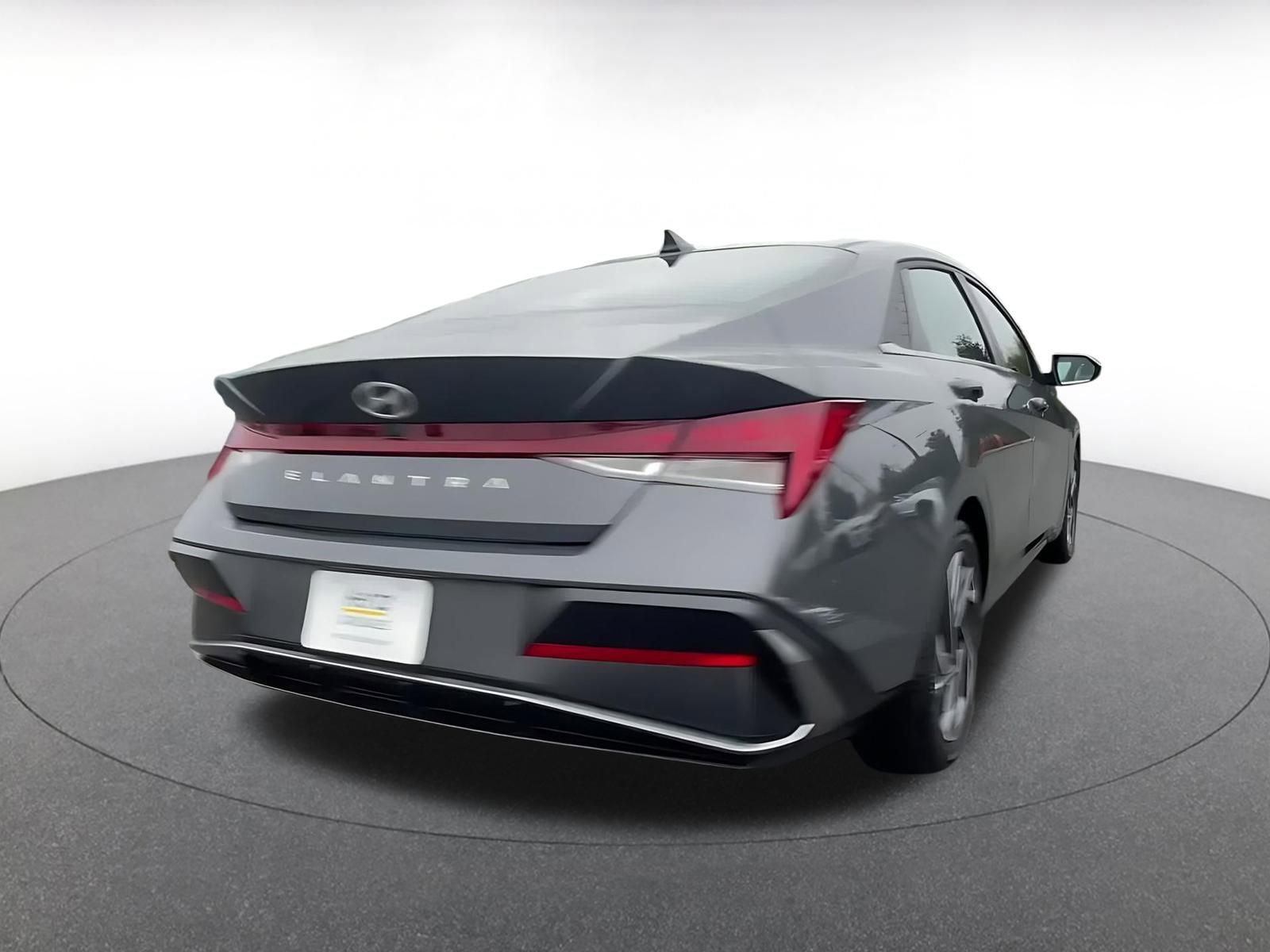 Thumbnail: 2025 Hyundai Elantra - 14