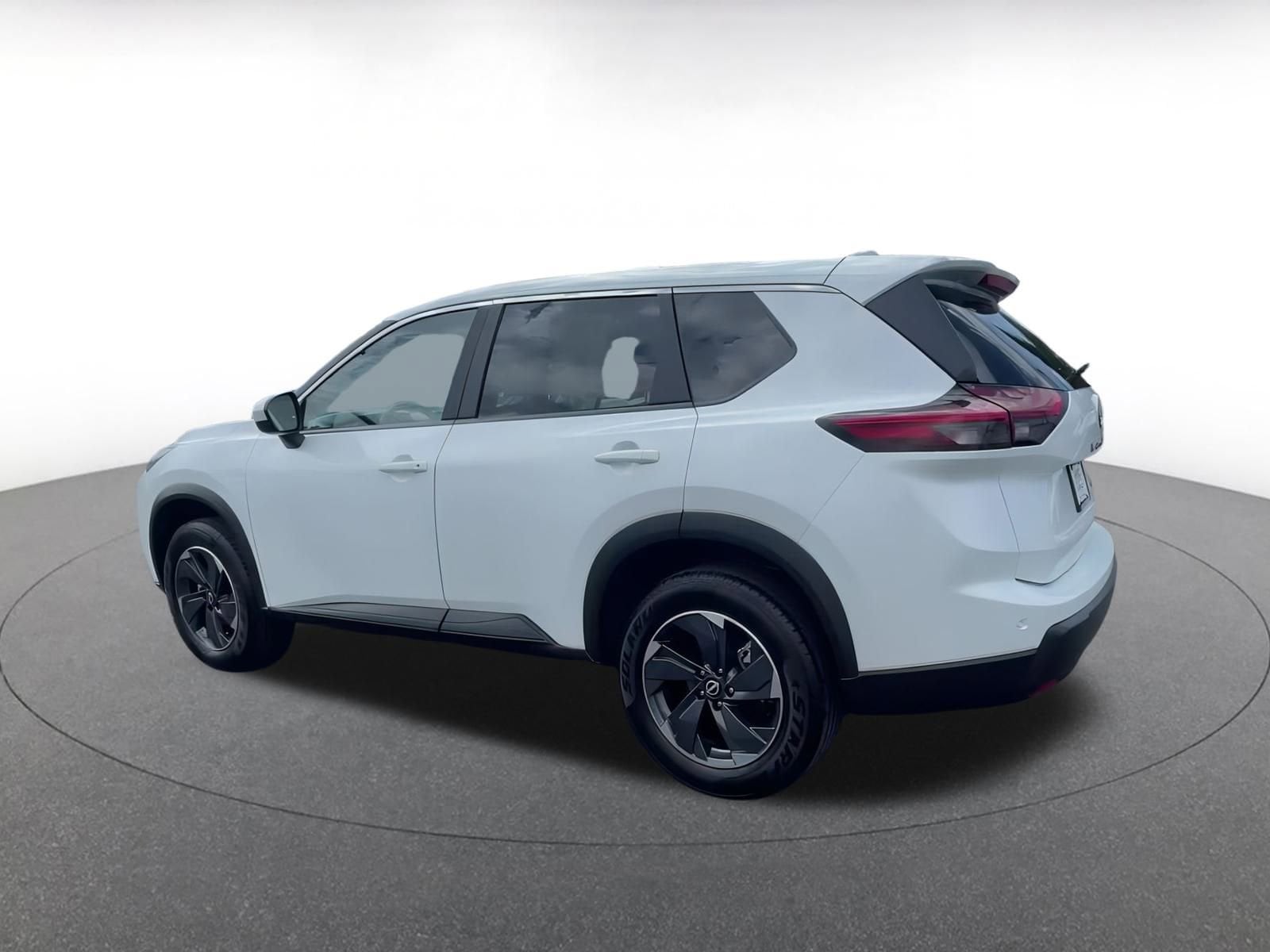 Thumbnail: 2024 Nissan Rogue - 10