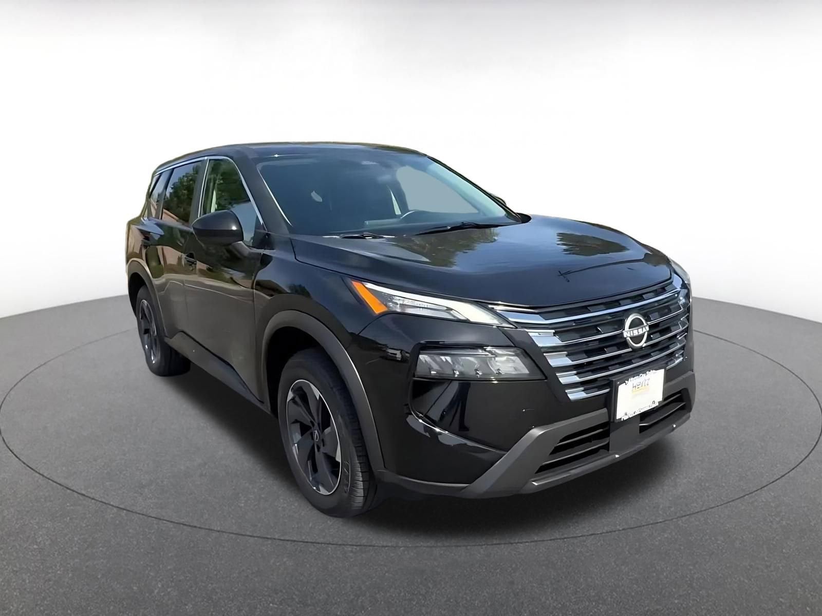Thumbnail: 2025 Nissan Rogue - 3