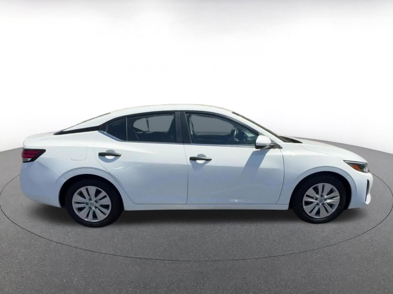 Thumbnail: 2025 Nissan Sentra - 16
