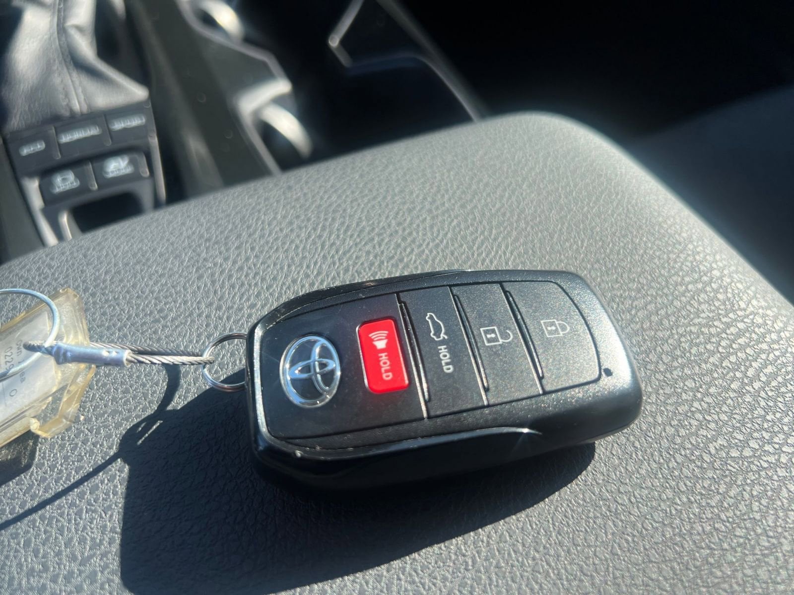 Thumbnail: 2025 Toyota Camry - 22