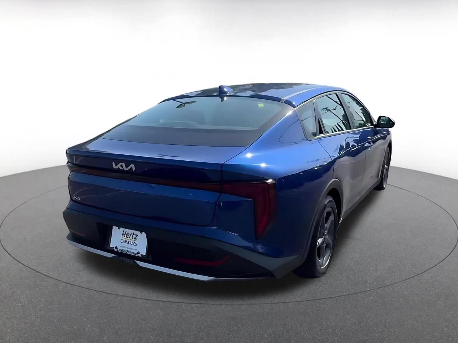 Thumbnail: 2025 Kia K4 - 10