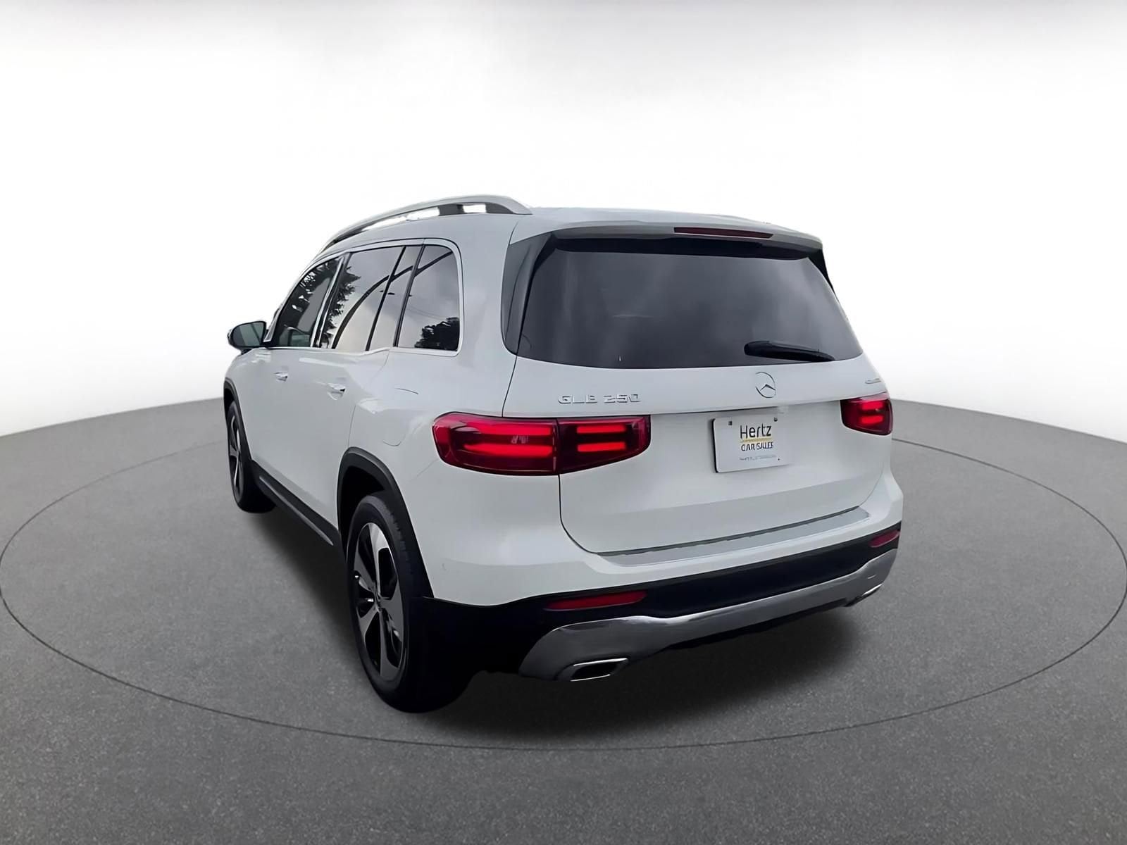 Thumbnail: 2025 Mercedes-Benz GLB - 11