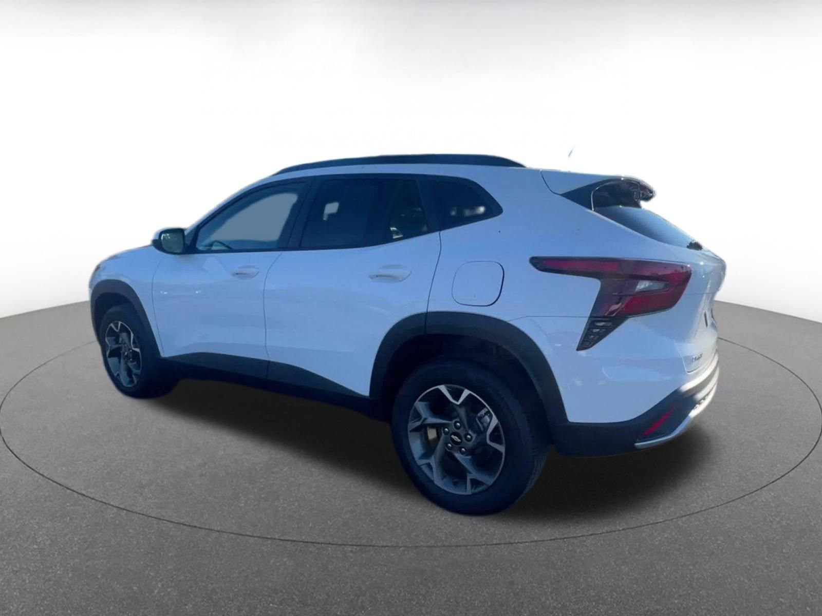 Thumbnail: 2025 Chevrolet Trax - 10