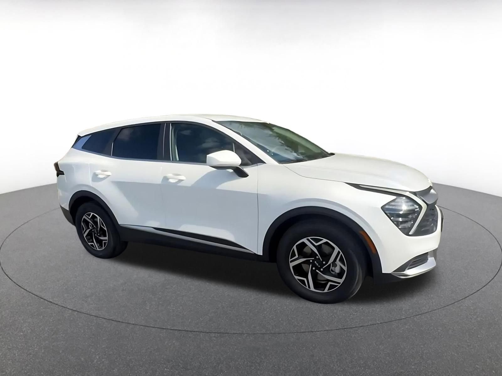 Thumbnail: 2025 Kia Sportage - 2