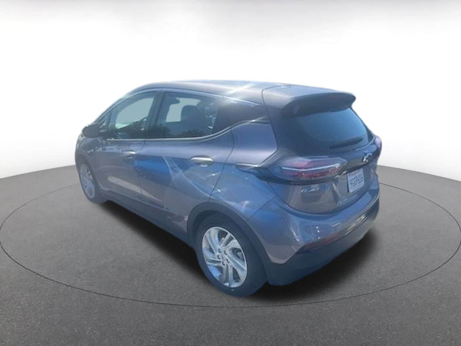 Thumbnail: 2023 Chevrolet Bolt EV - 3