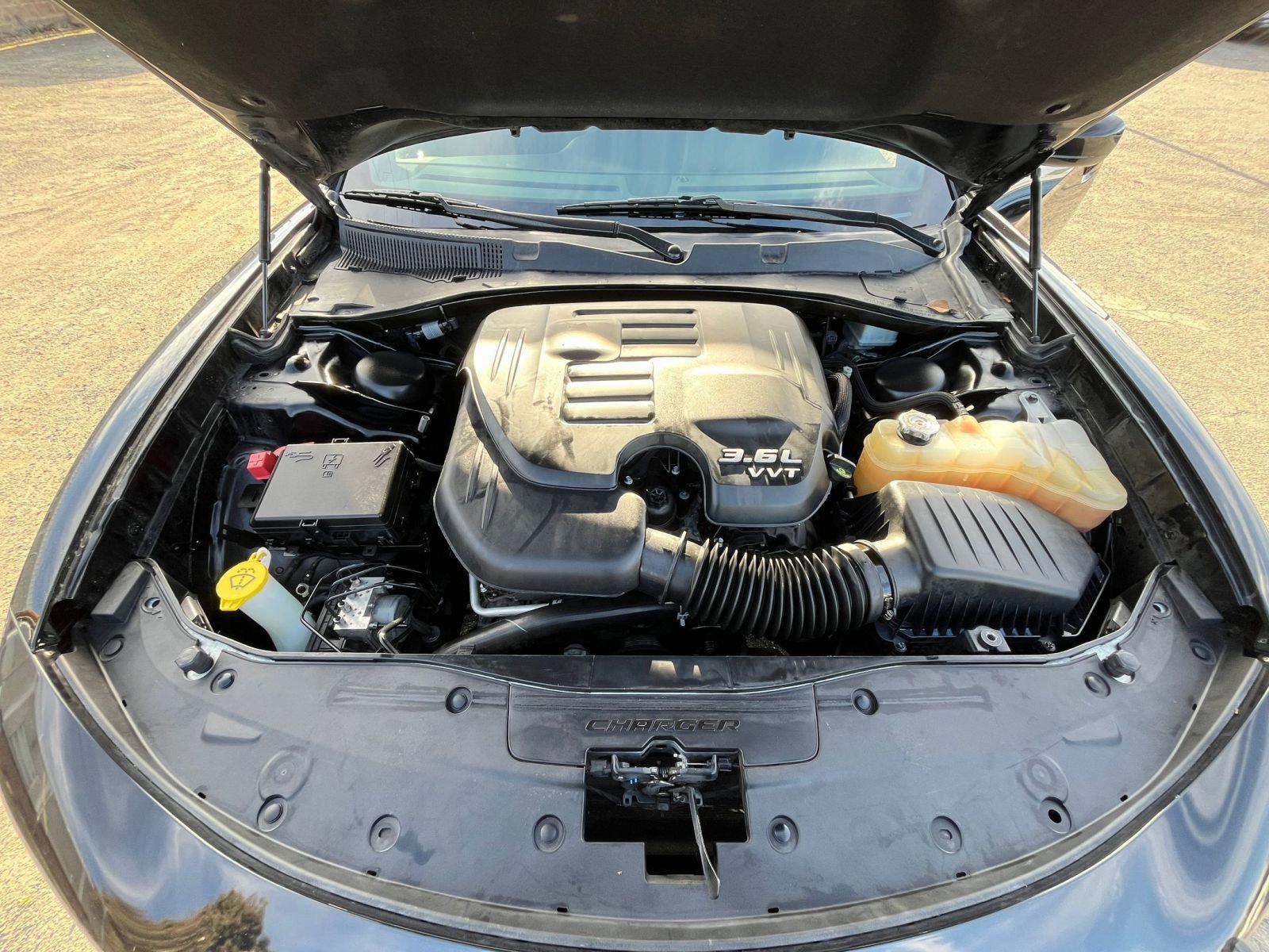 Thumbnail: 2022 Dodge Charger - 32