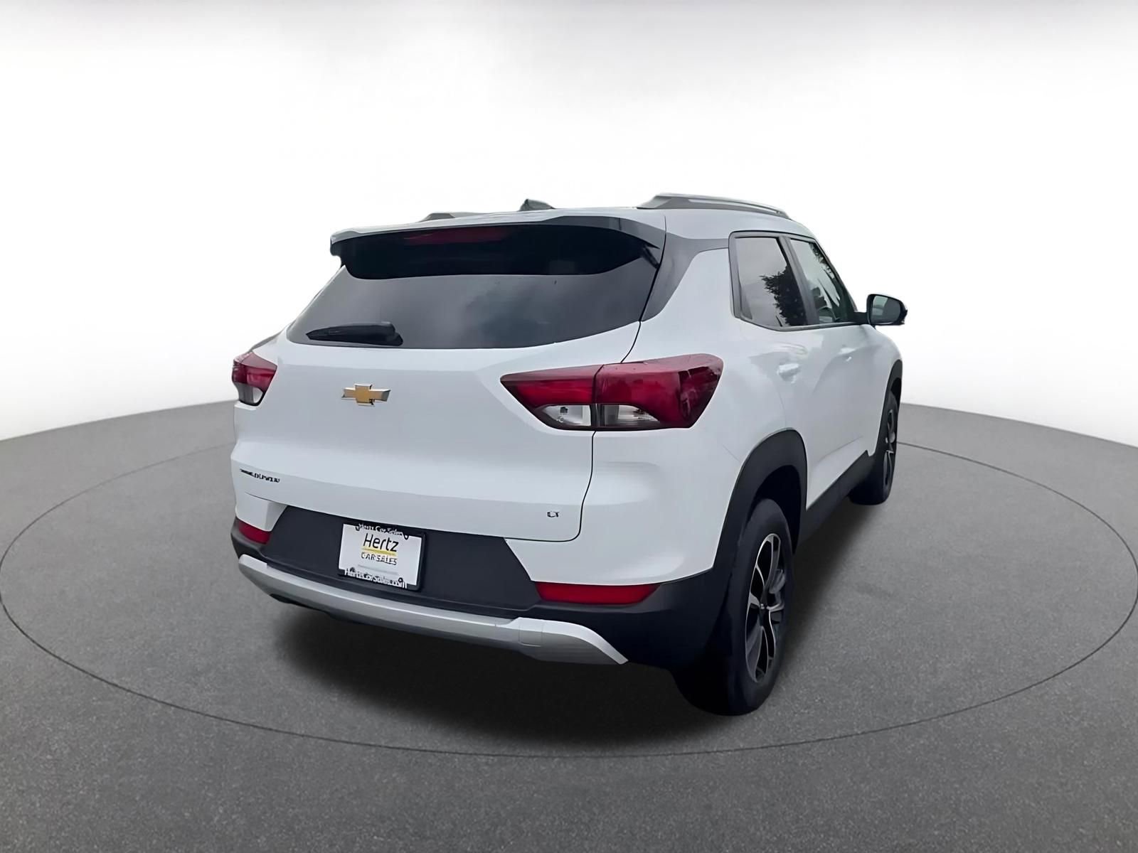 Thumbnail: 2025 Chevrolet TrailBlazer - 14
