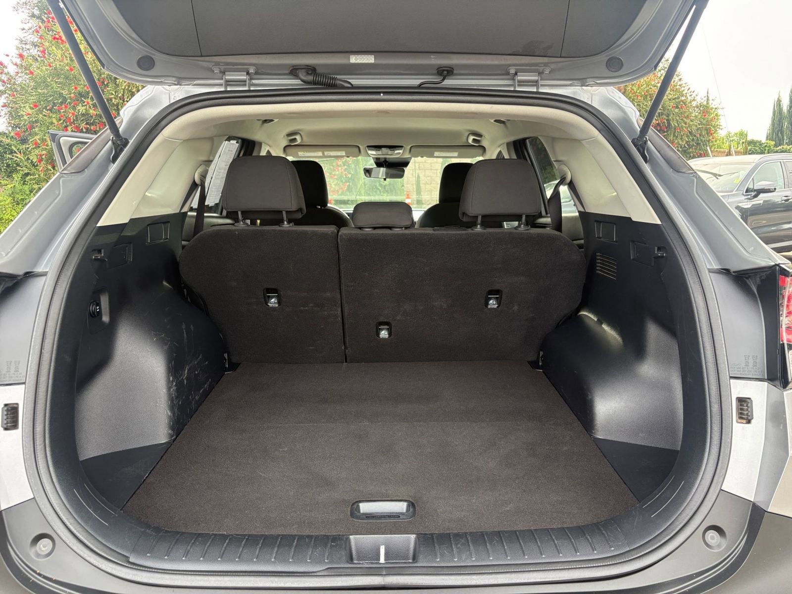 Thumbnail: 2025 Kia Sportage - 30