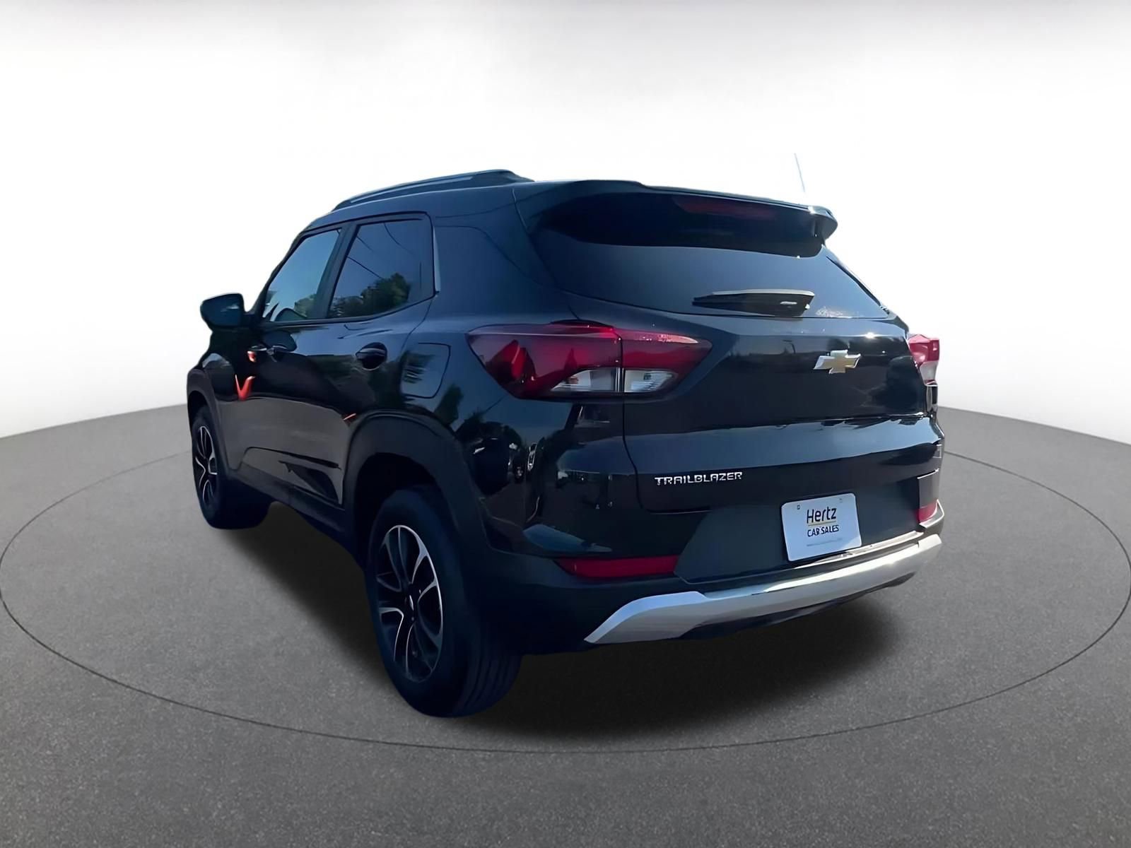 Thumbnail: 2025 Chevrolet TrailBlazer - 11