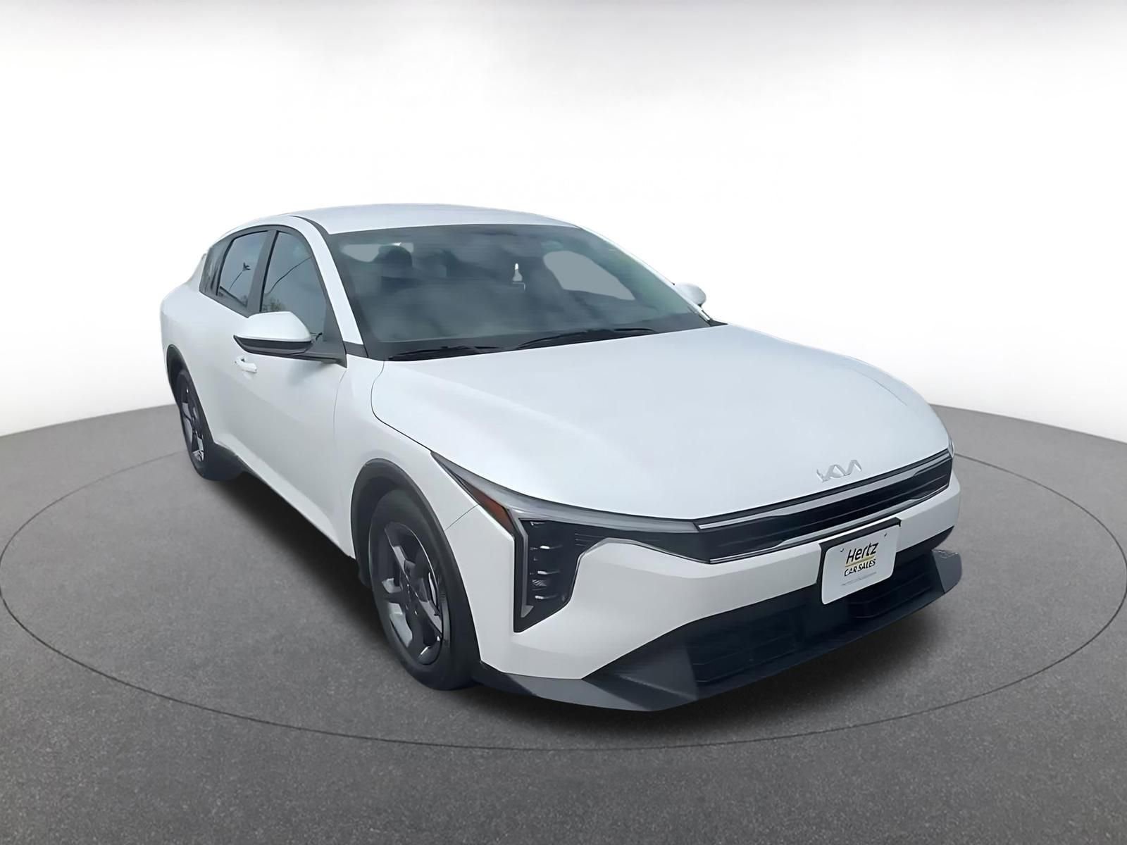 Thumbnail: 2025 Kia K4 - 3