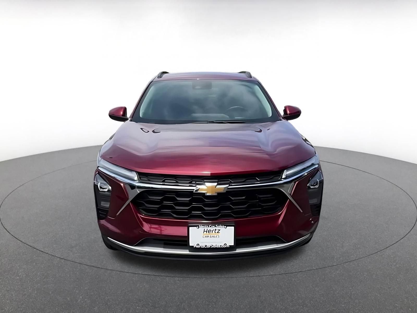 Thumbnail: 2025 Chevrolet Trax - 4