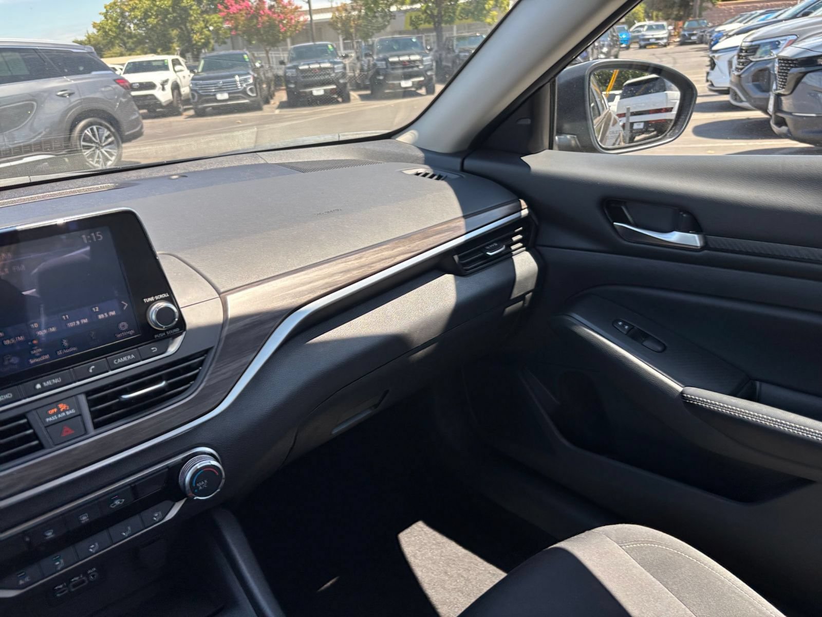 Thumbnail: 2025 Nissan Altima - 34