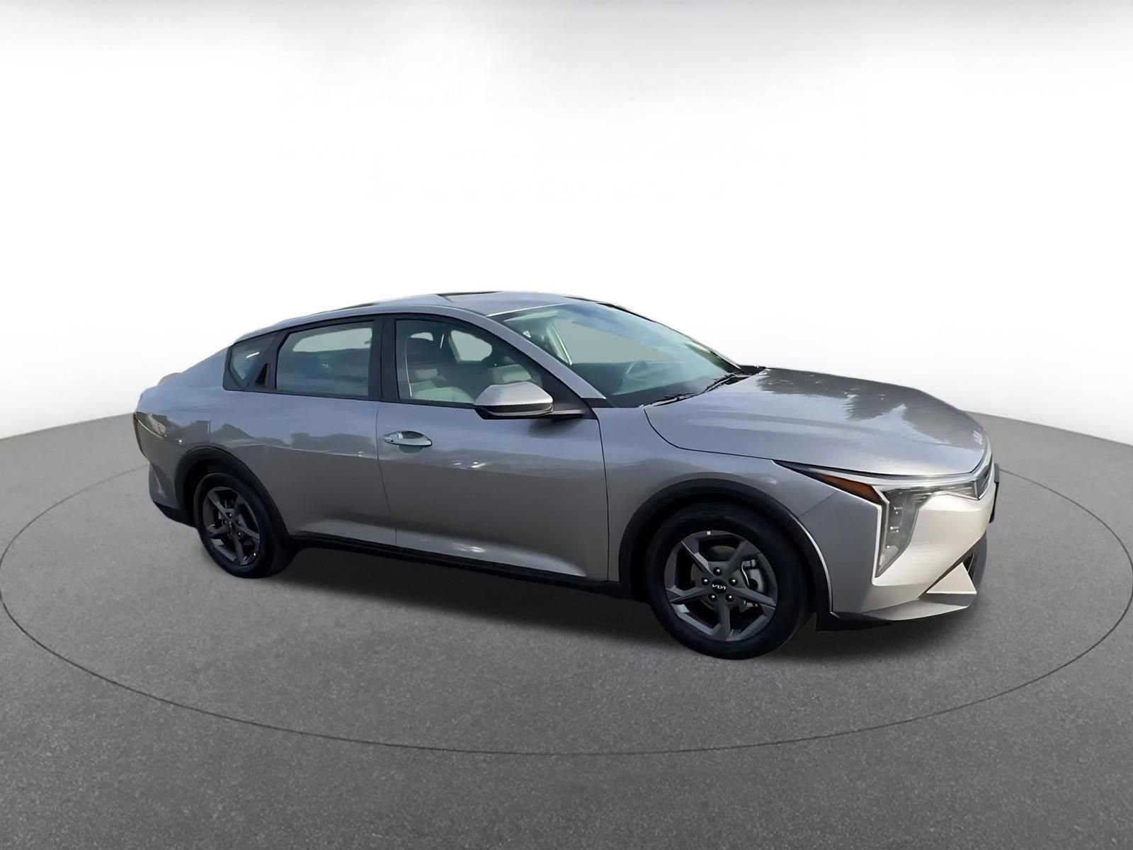 Thumbnail: 2025 Kia K4 - 2