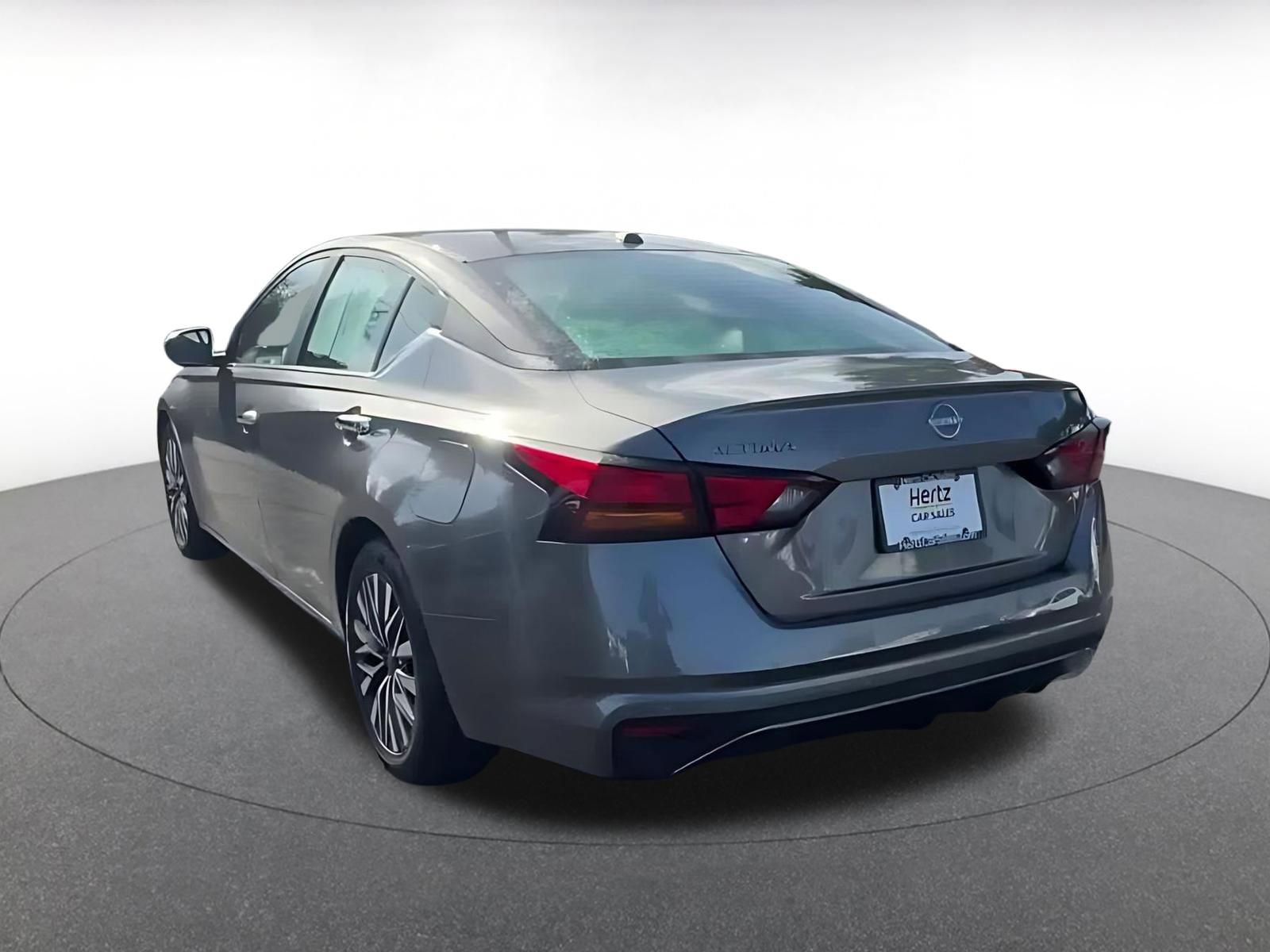 Thumbnail: 2025 Nissan Altima - 11