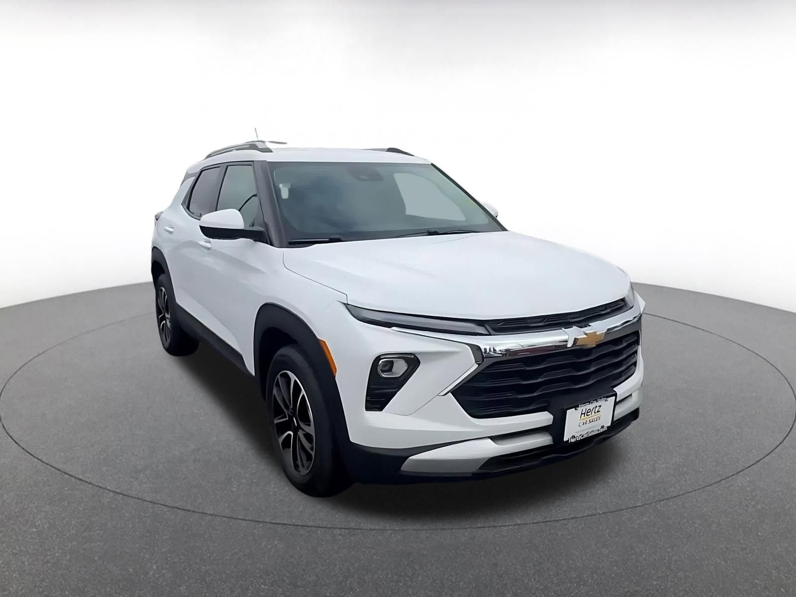 Thumbnail: 2025 Chevrolet TrailBlazer - 3