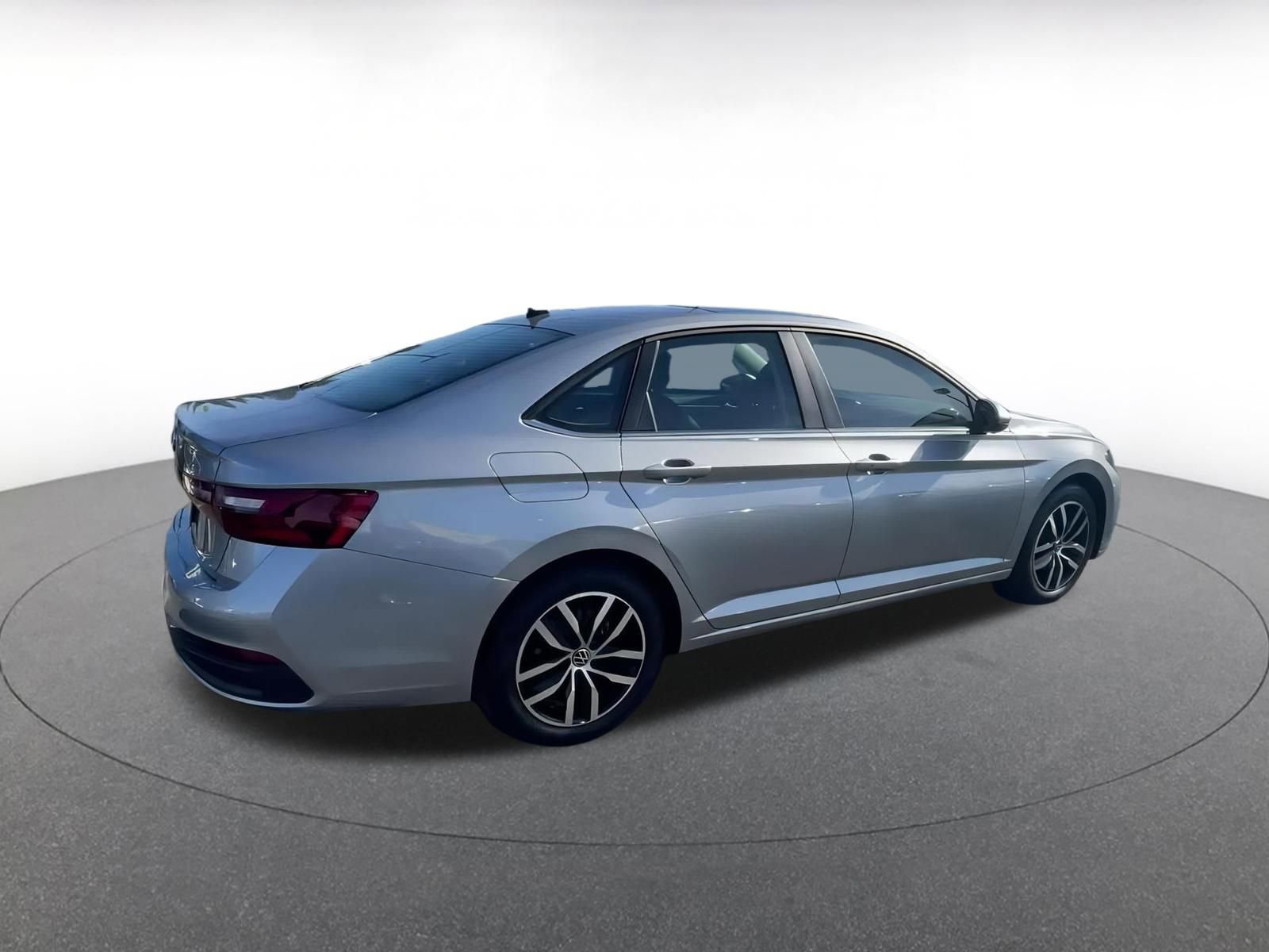 Thumbnail: 2025 Volkswagen Jetta - 15