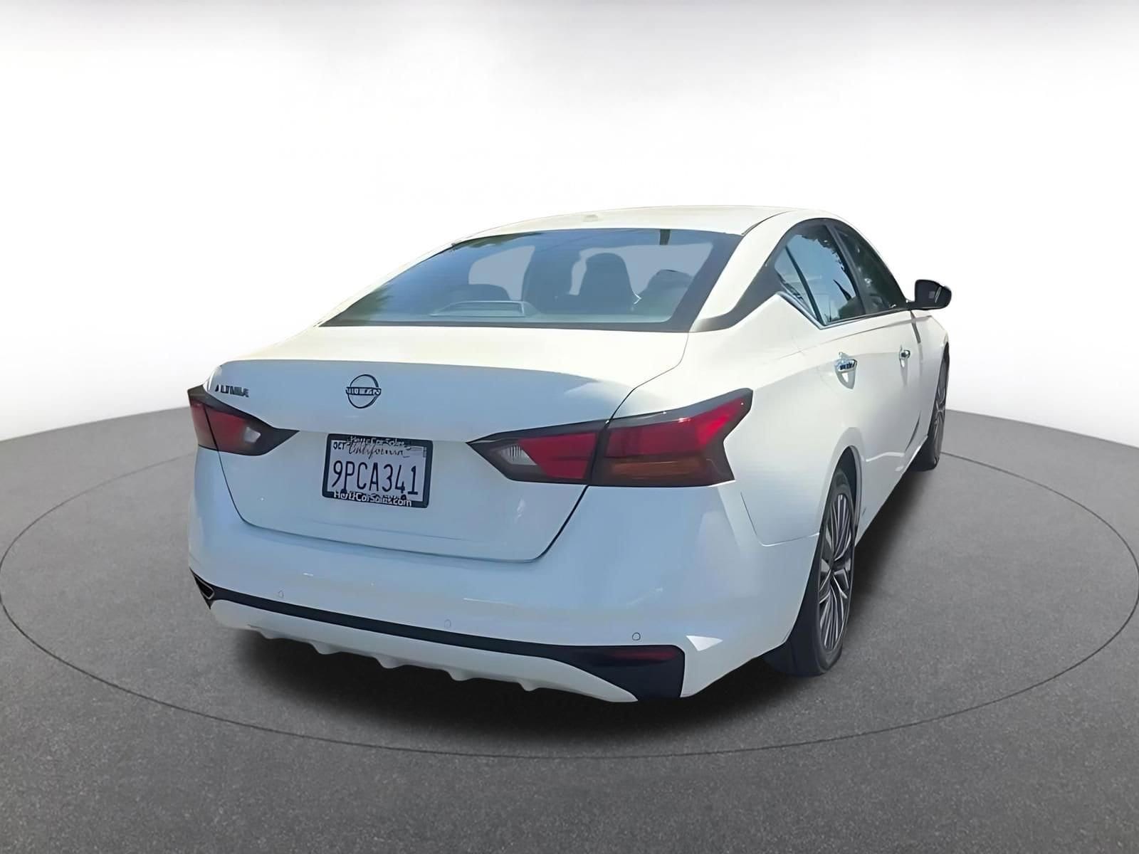 Thumbnail: 2025 Nissan Altima - 15
