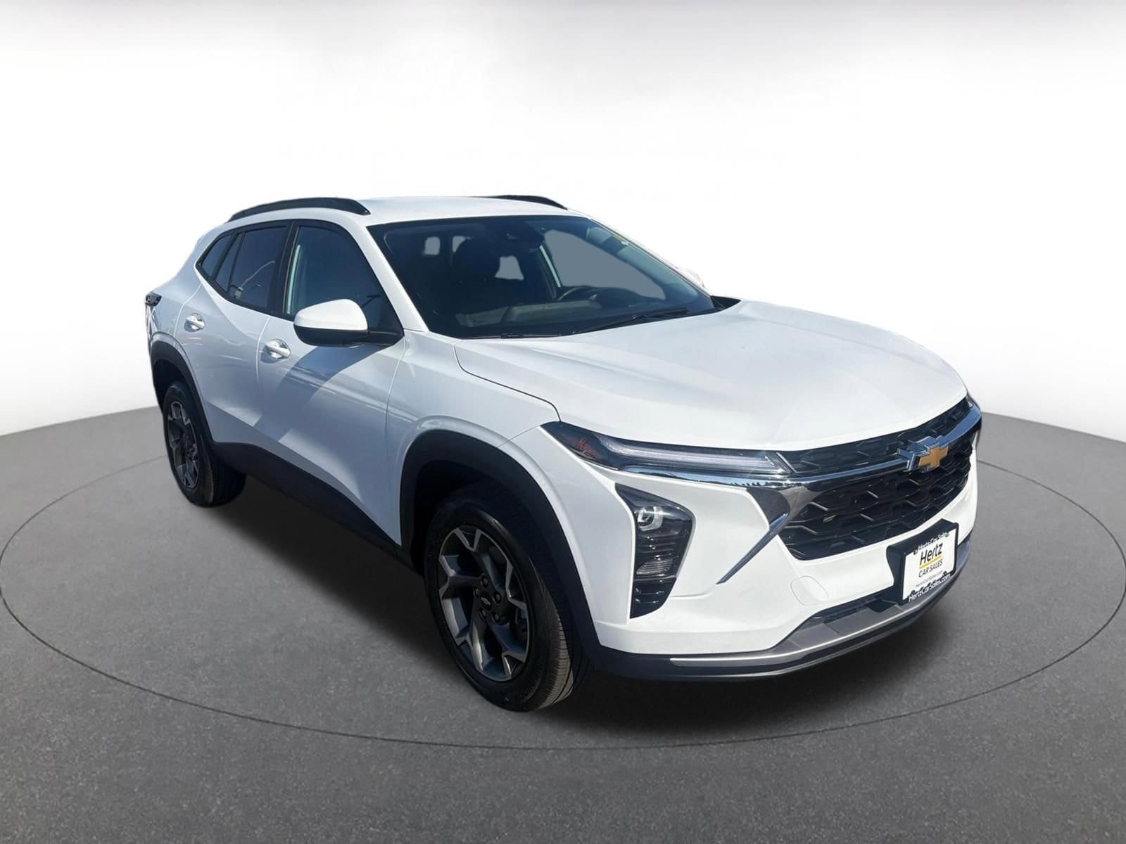Thumbnail: 2025 Chevrolet Trax - 1