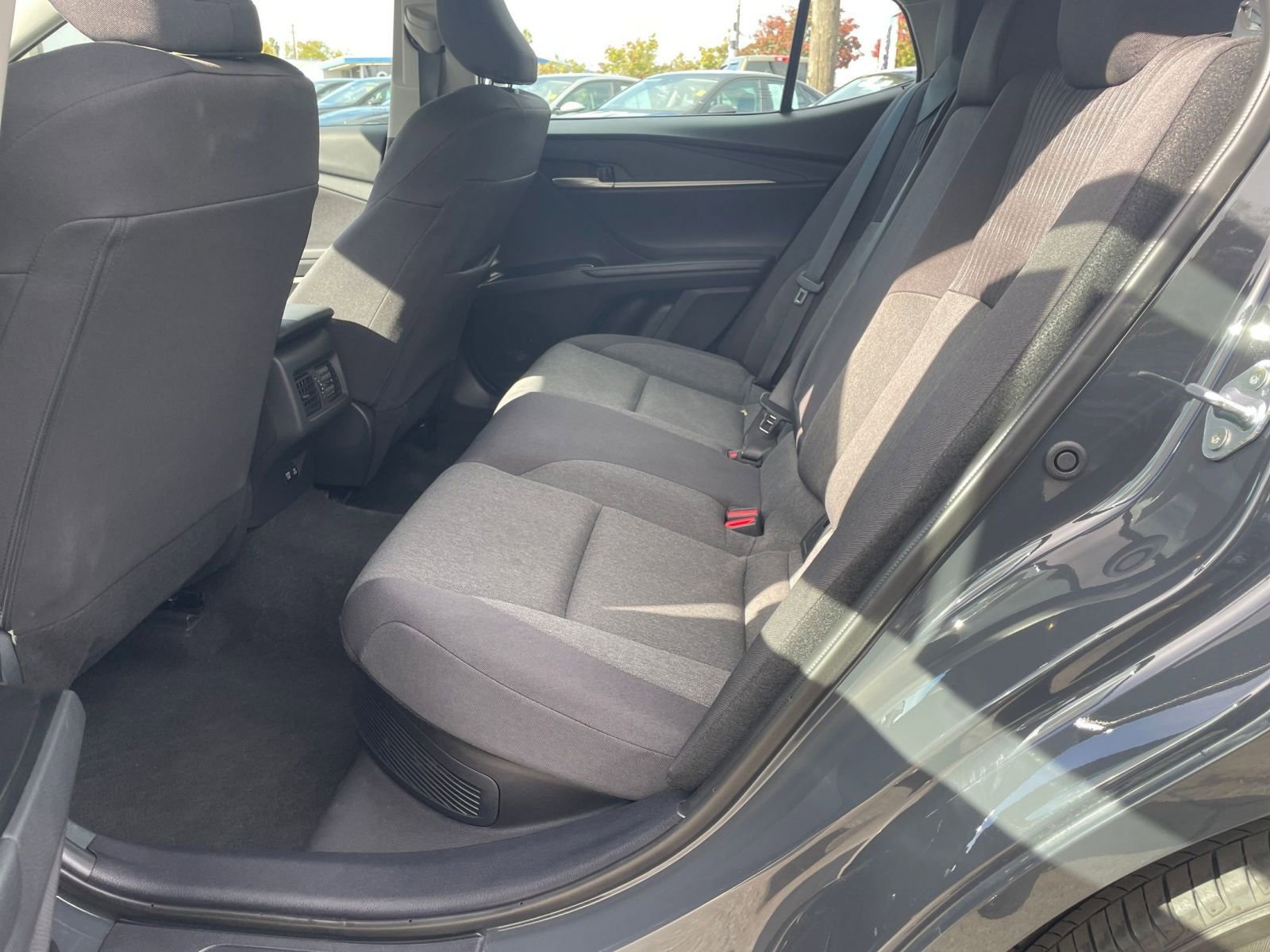 Thumbnail: 2025 Toyota Camry - 20