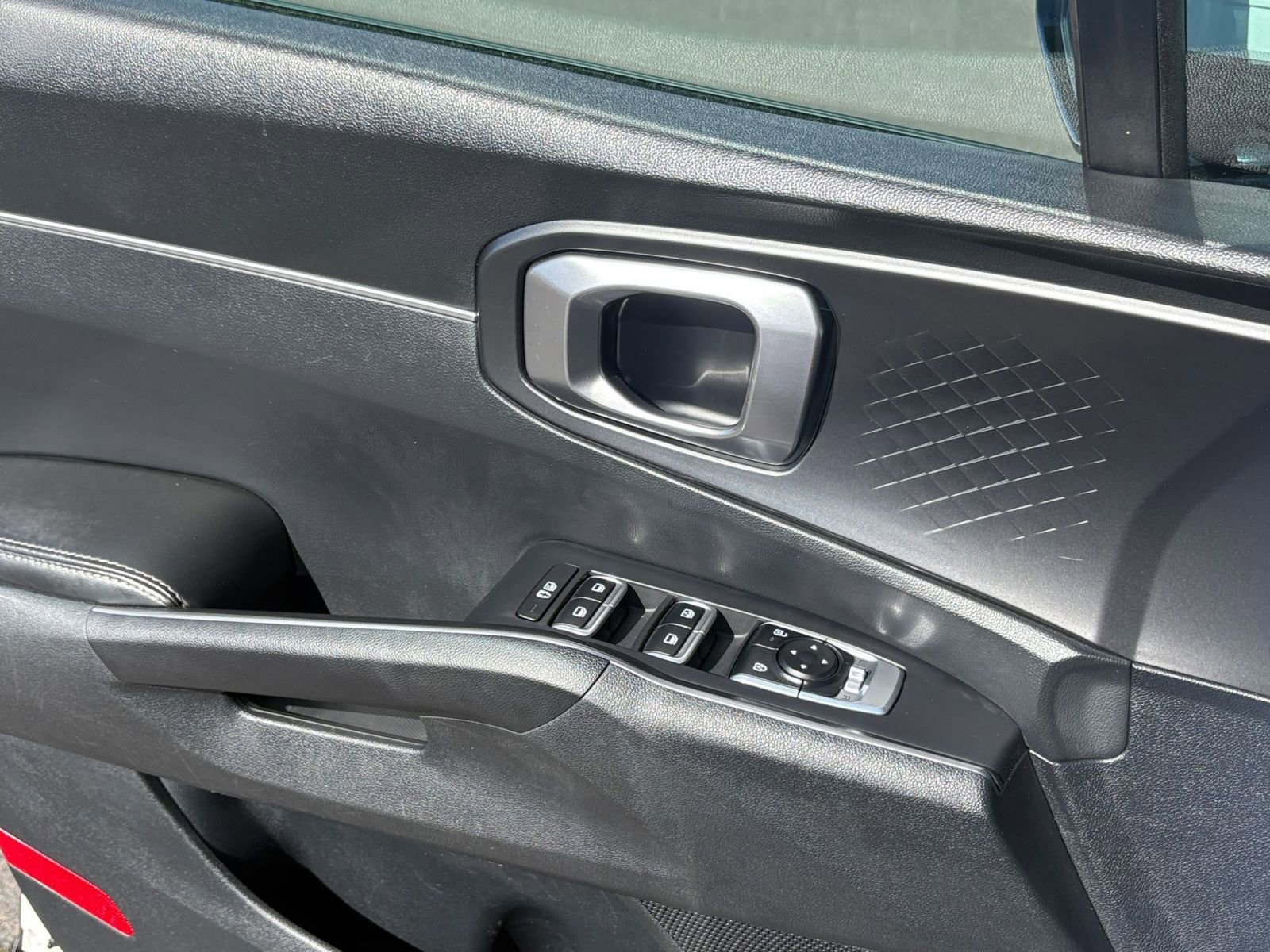 Thumbnail: 2024 Kia Sorento - 18