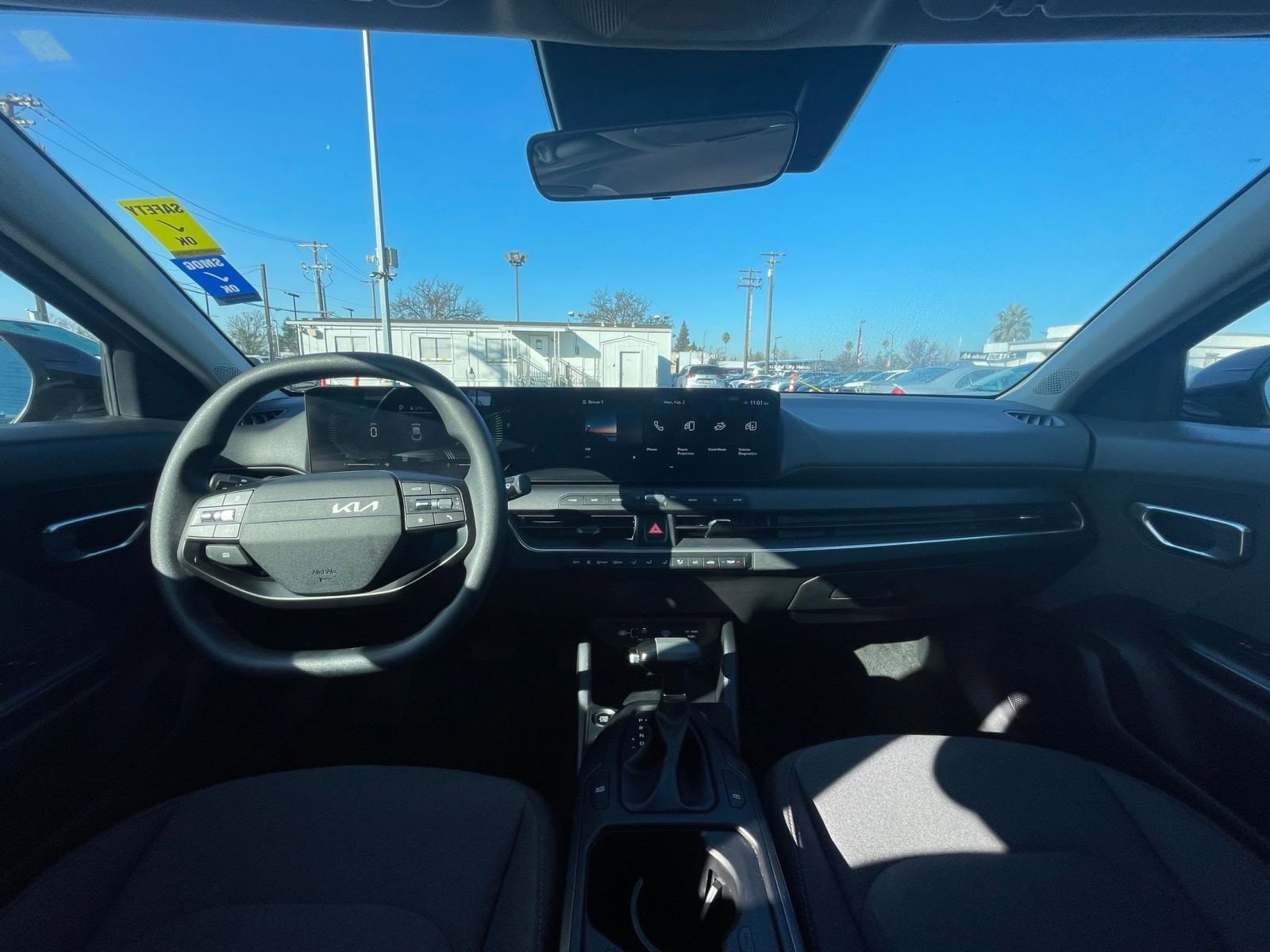 Thumbnail: 2025 Kia K4 - 28