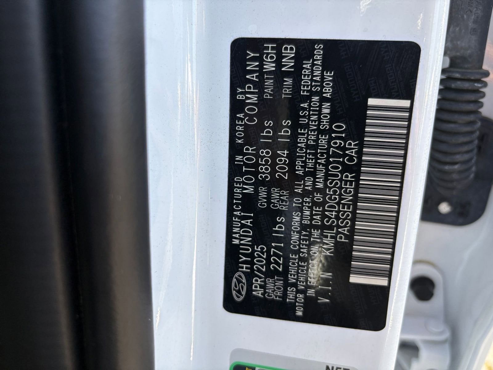 Thumbnail: 2025 Hyundai Elantra - 30