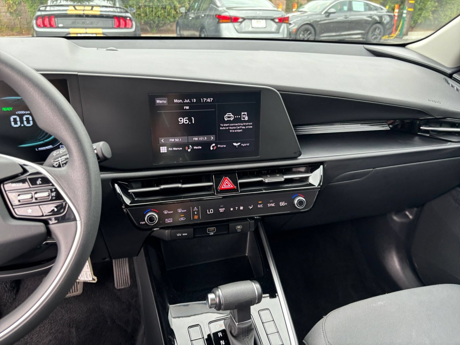 Thumbnail: 2026 Kia Niro - 17