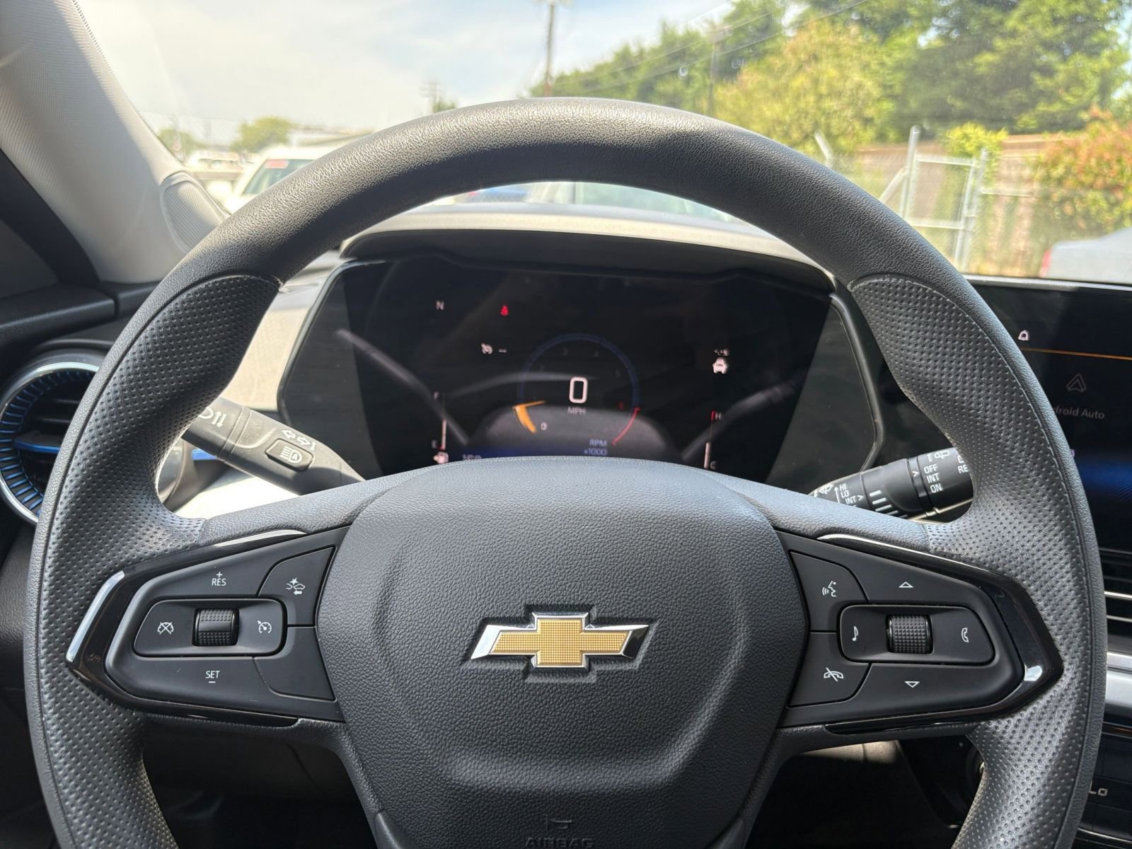 Thumbnail: 2025 Chevrolet Trax - 27
