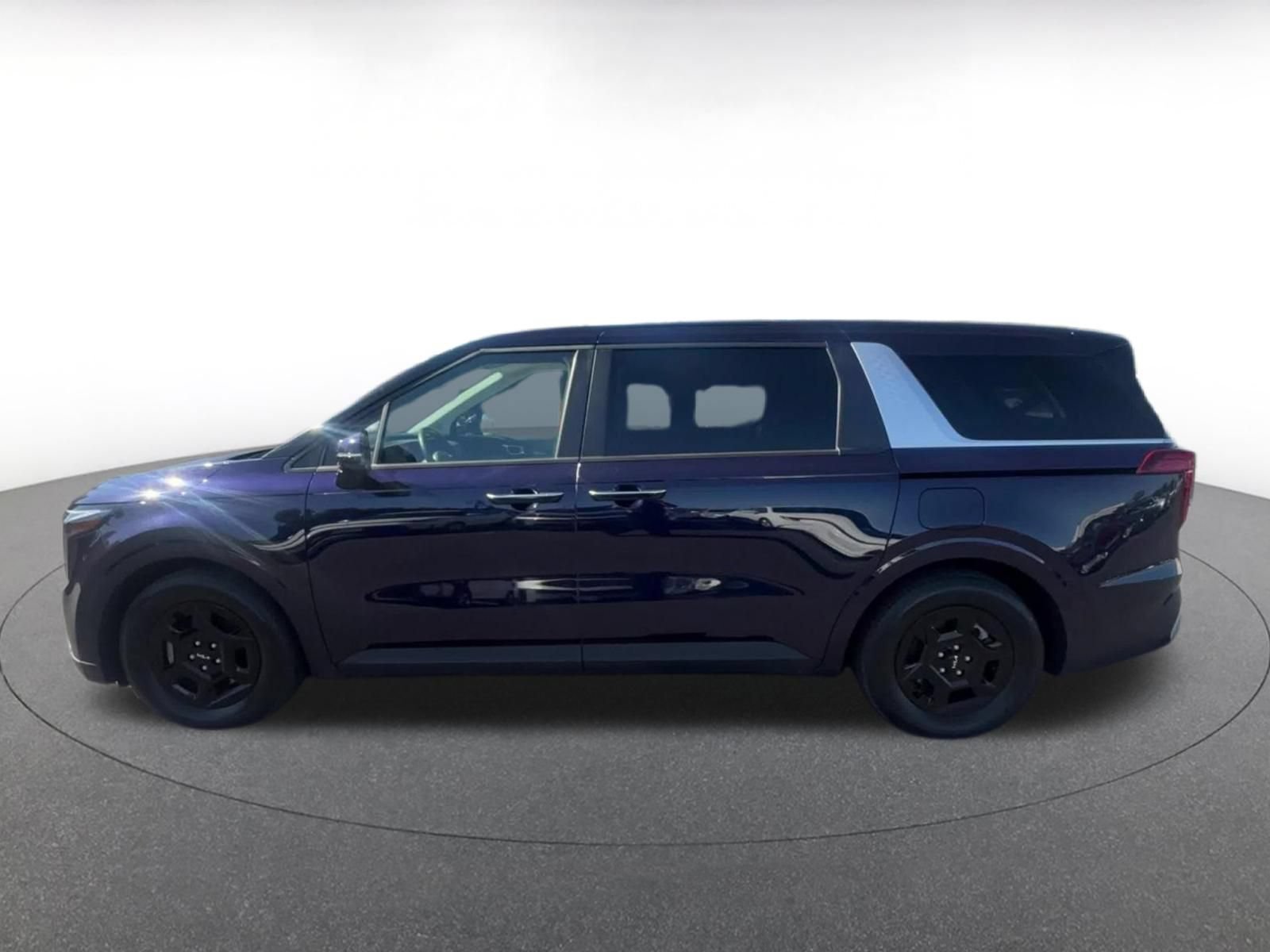 Thumbnail: 2026 Kia Carnival - 9