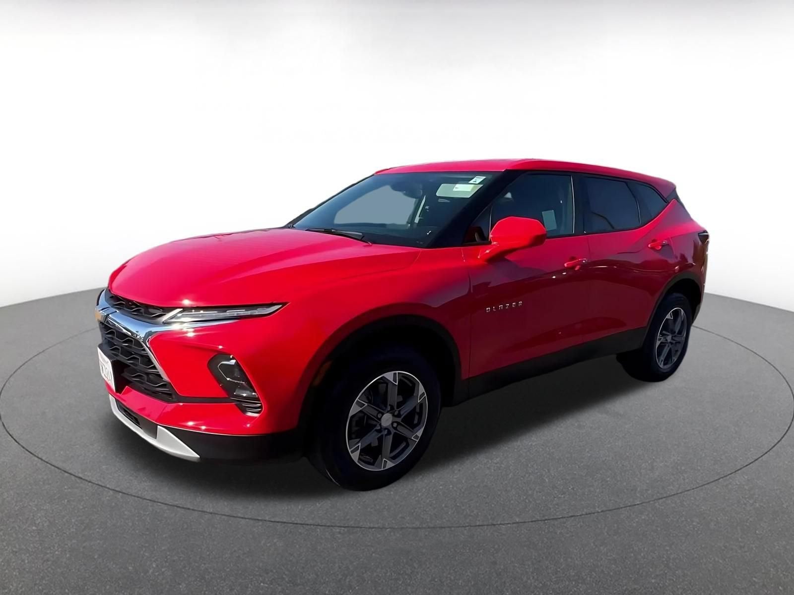 Thumbnail: 2026 Chevrolet Blazer - 8
