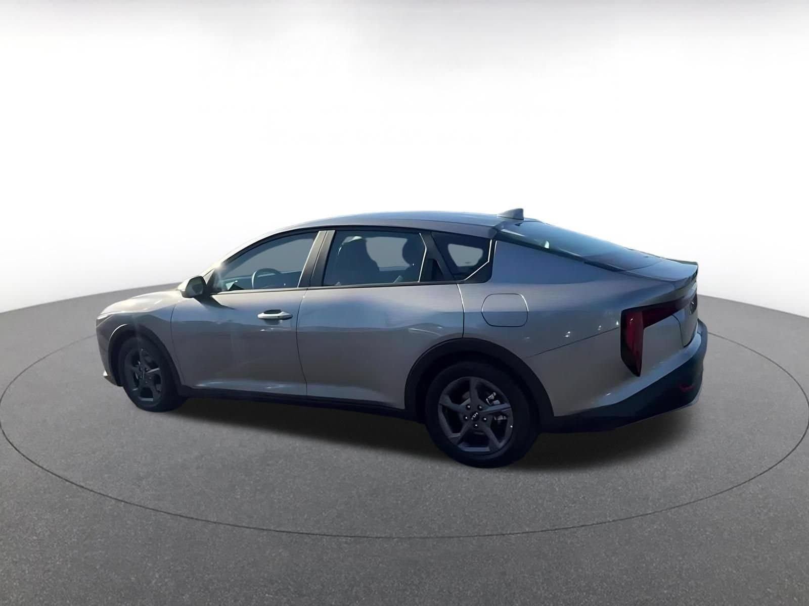 Thumbnail: 2025 Kia K4 - 10