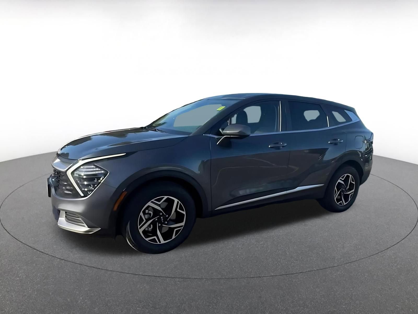 Thumbnail: 2025 Kia Sportage - 8