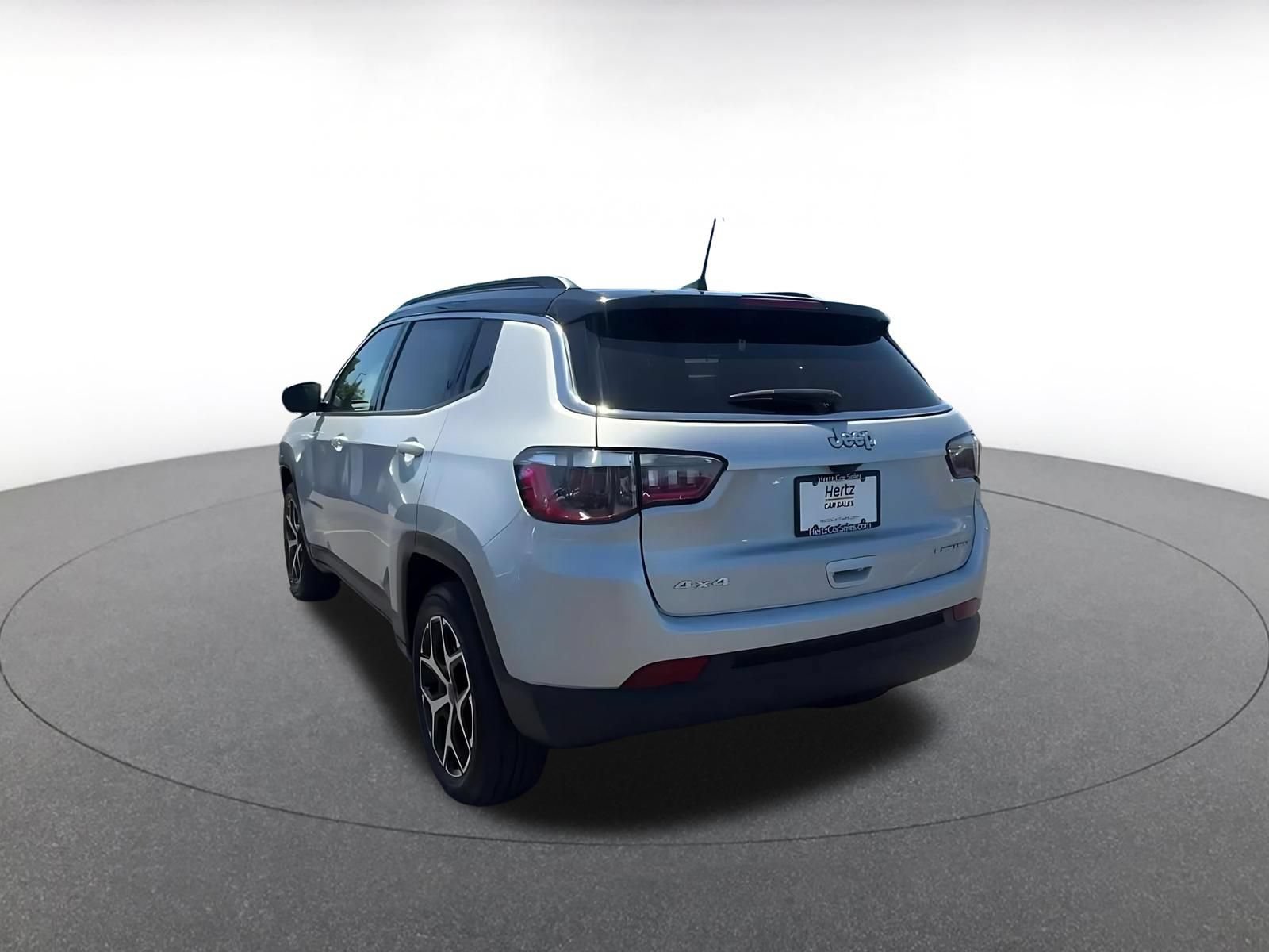 Thumbnail: 2025 Jeep Compass - 11