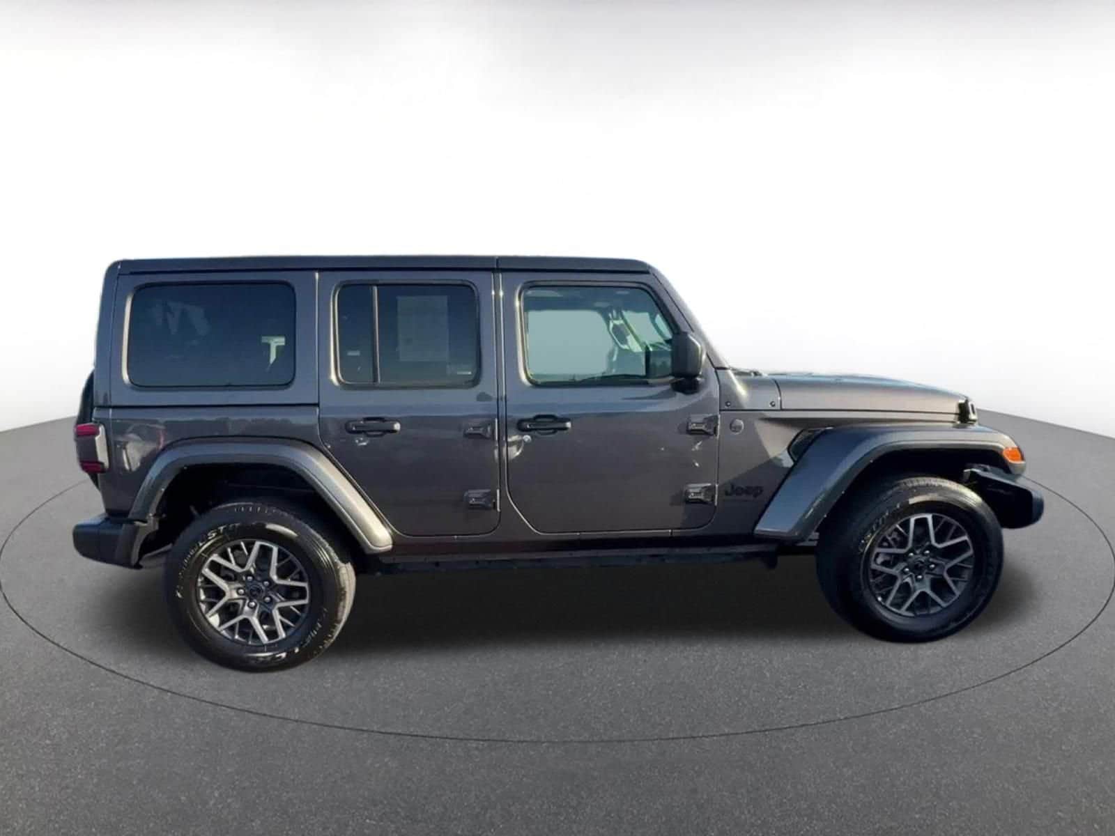 Thumbnail: 2025 Jeep Wrangler - 16