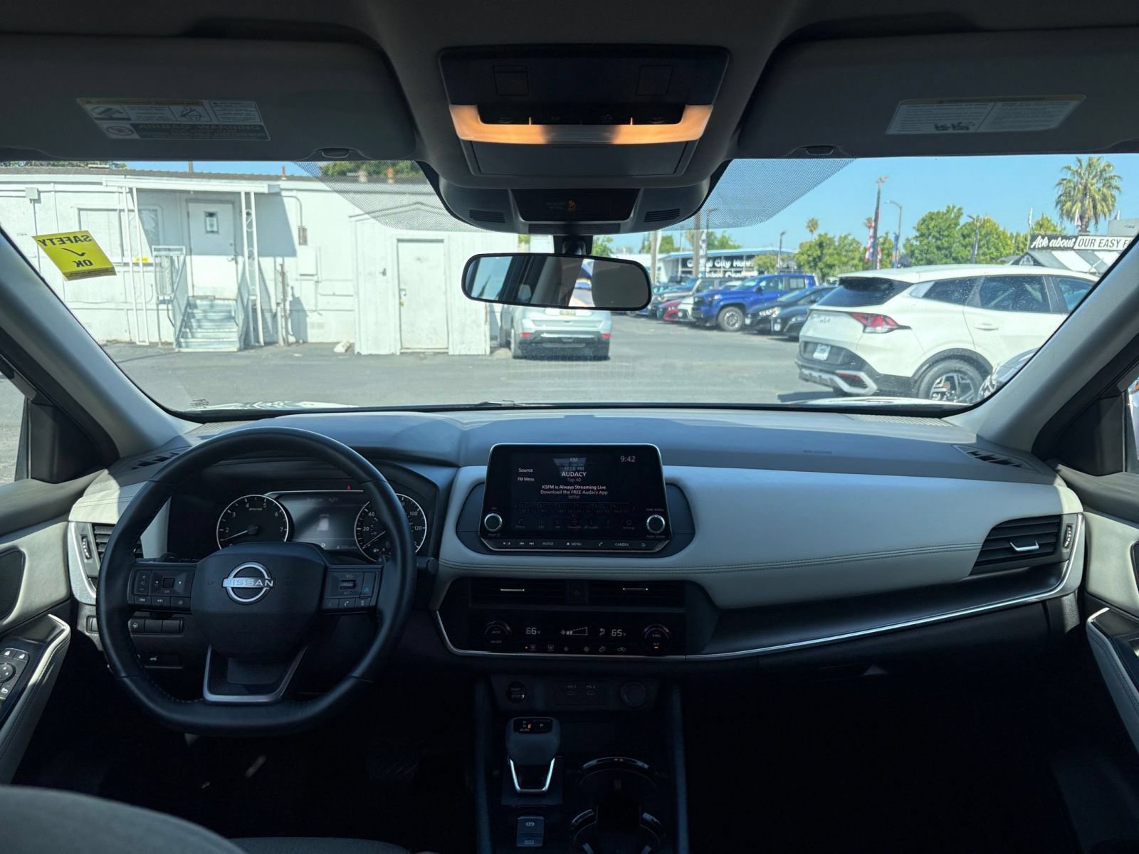 Thumbnail: 2025 Nissan Rogue - 30