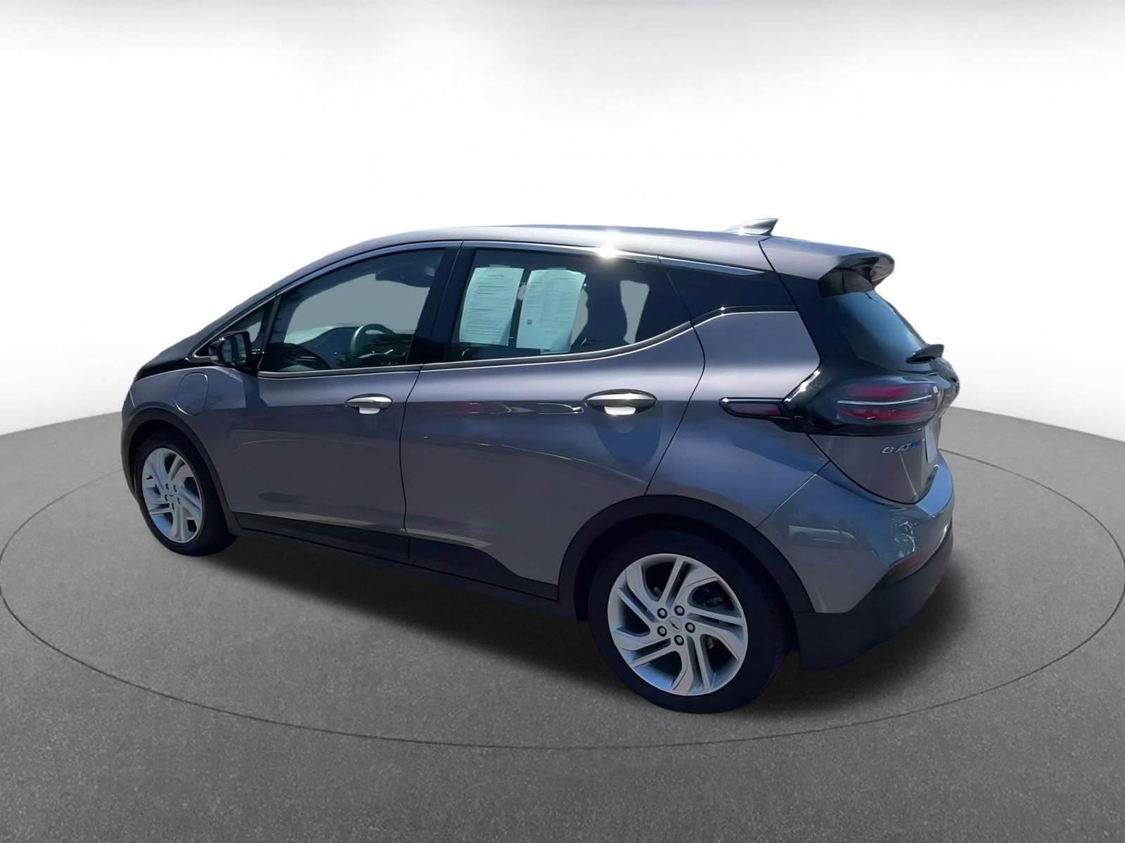 Thumbnail: 2023 Chevrolet Bolt EV - 10
