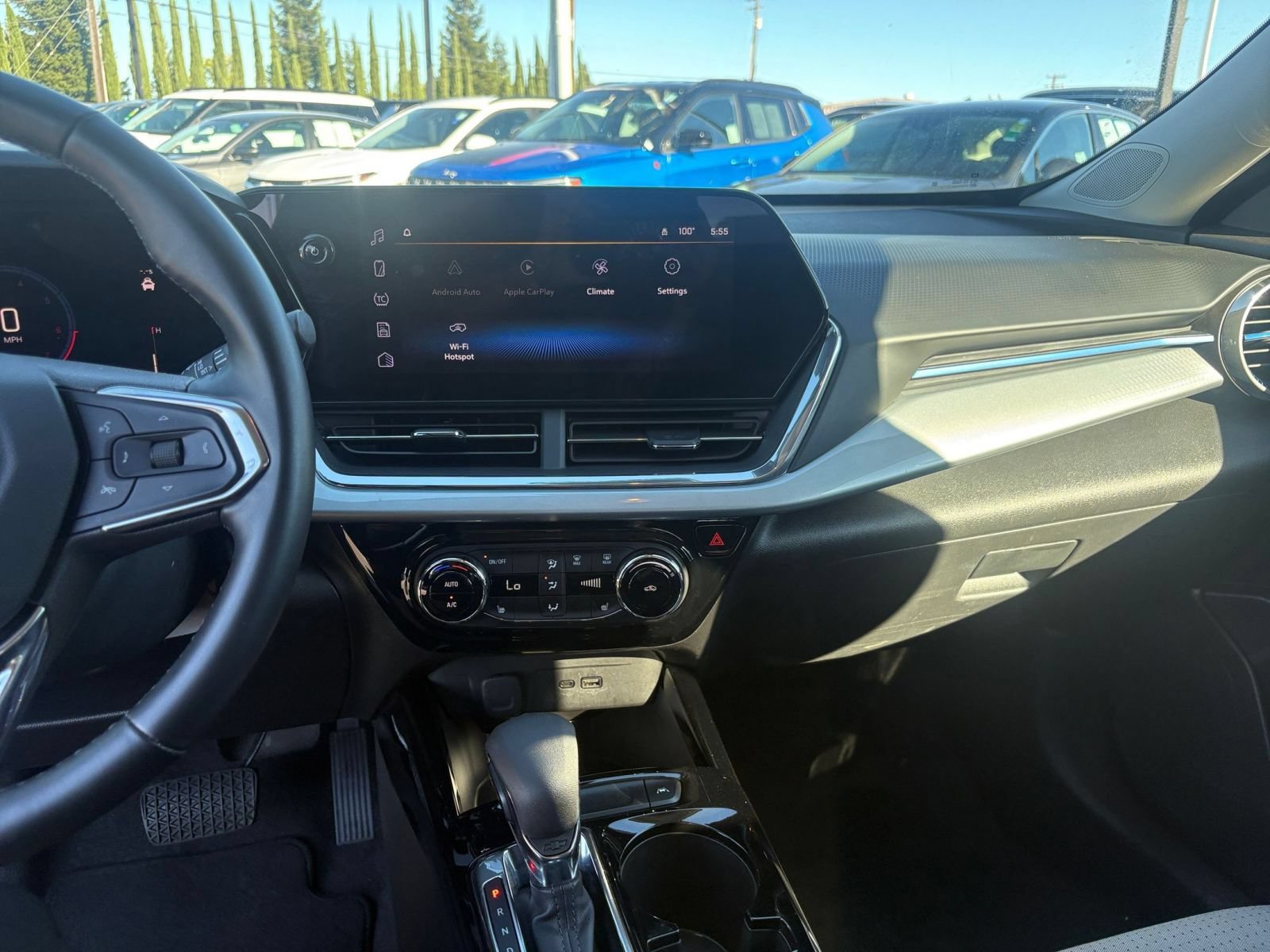 Thumbnail: 2025 Chevrolet Trax - 17