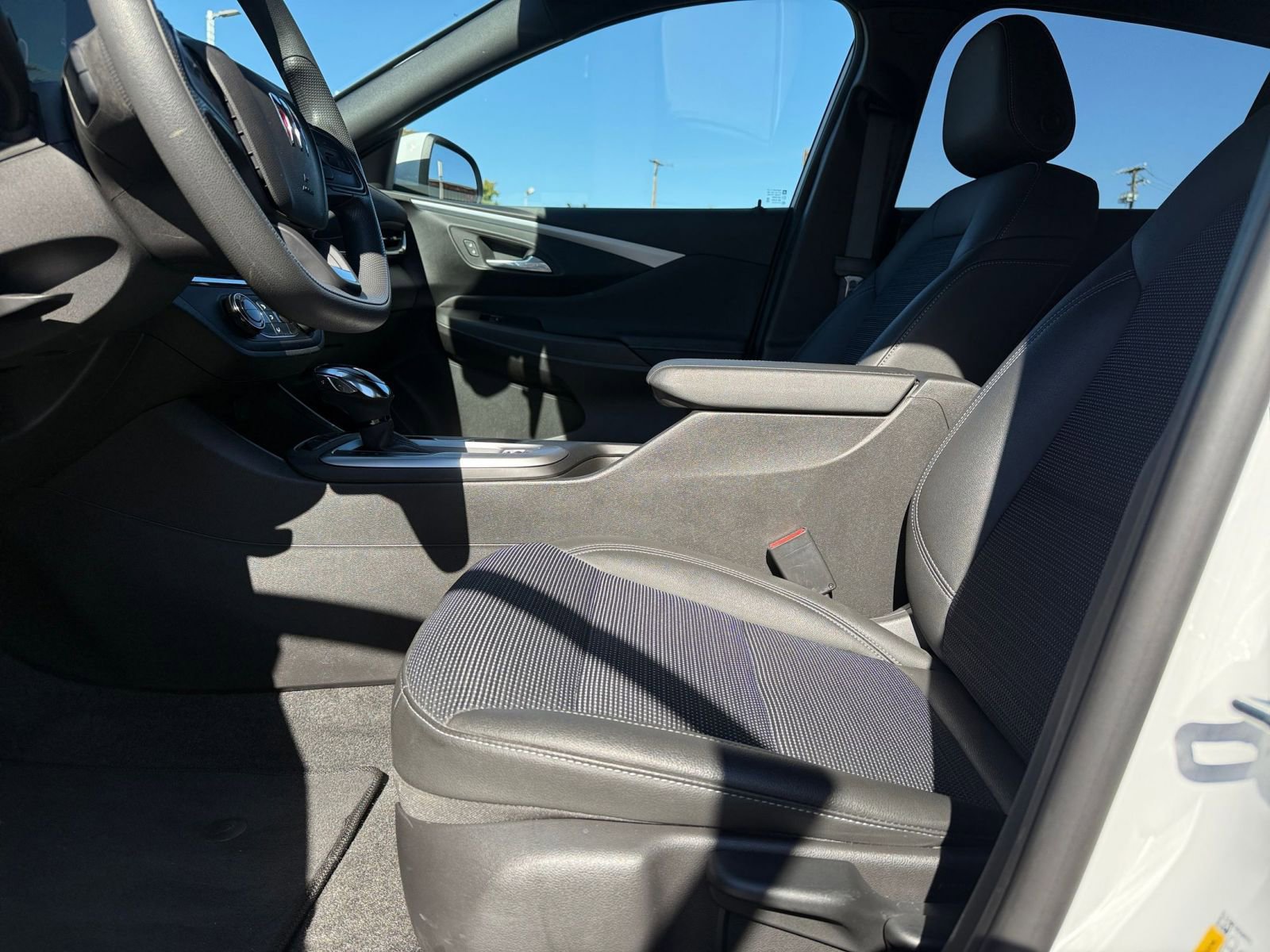 Thumbnail: 2025 Buick Envista - 34