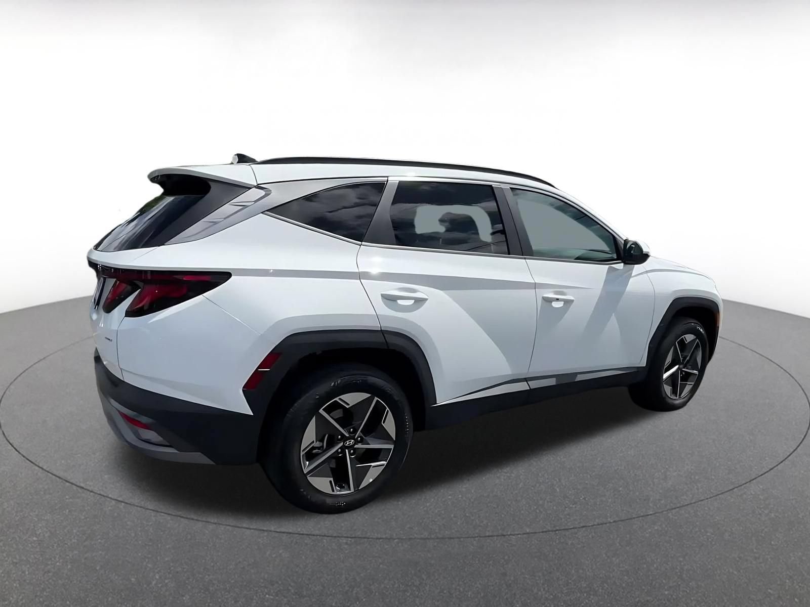 Thumbnail: 2026 Hyundai Tucson - 14