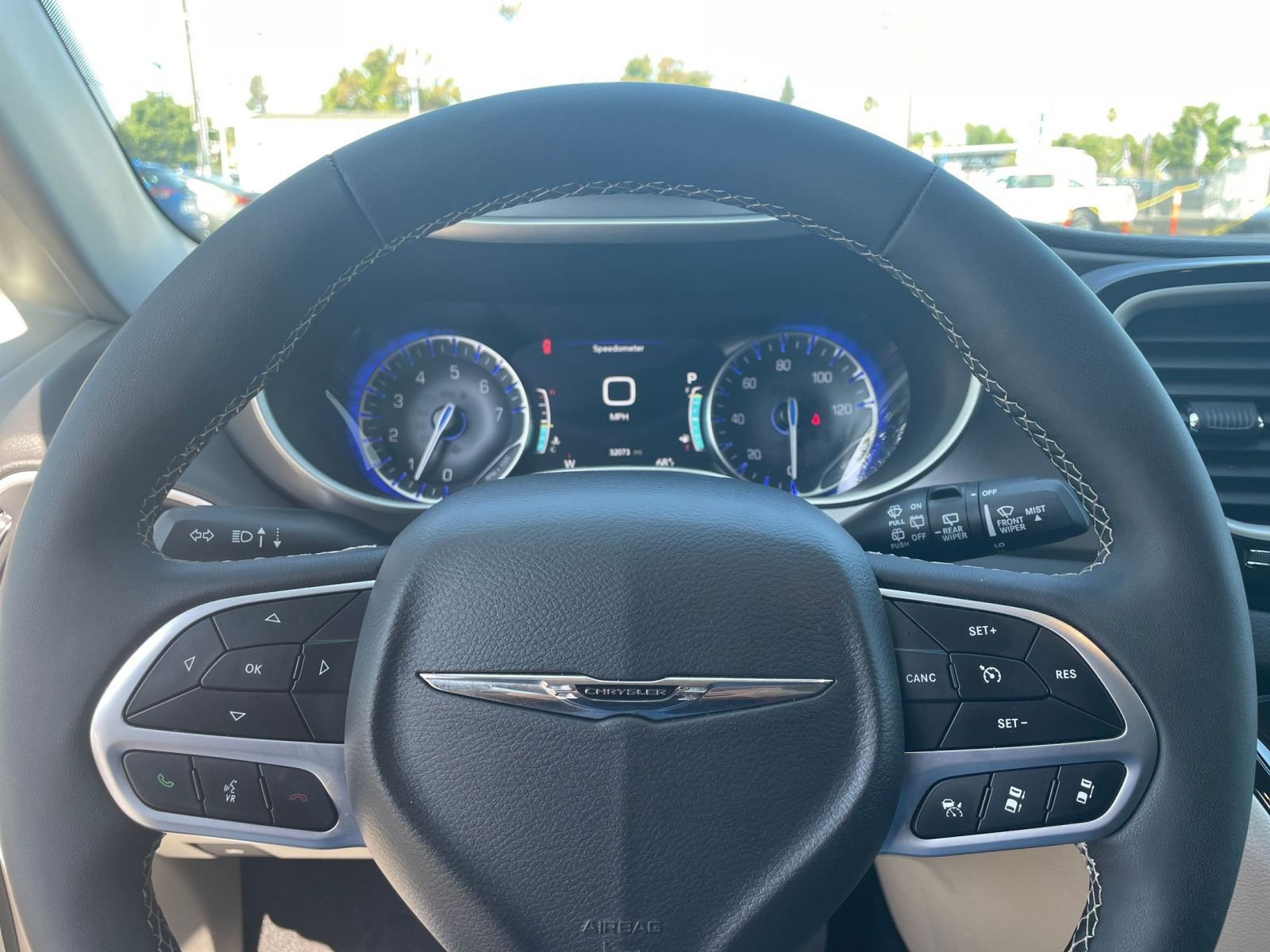Thumbnail: 2024 Chrysler Pacifica - 27