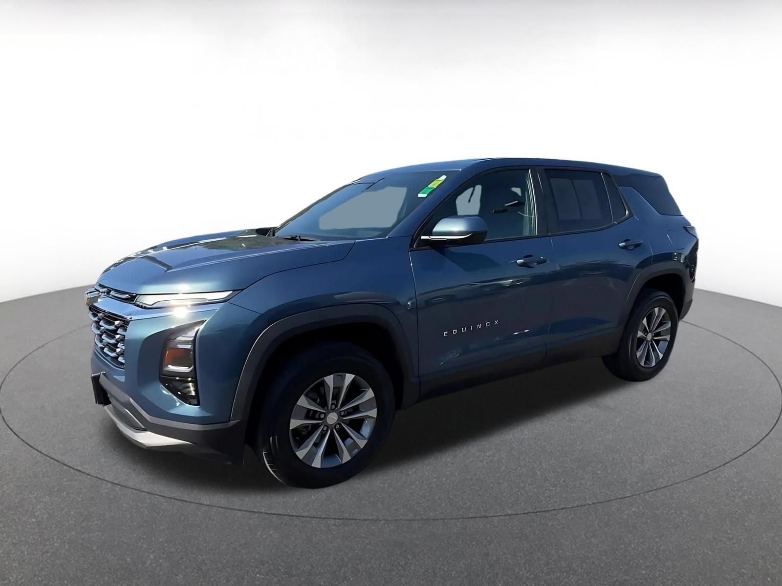 Thumbnail: 2025 Chevrolet Equinox - 8