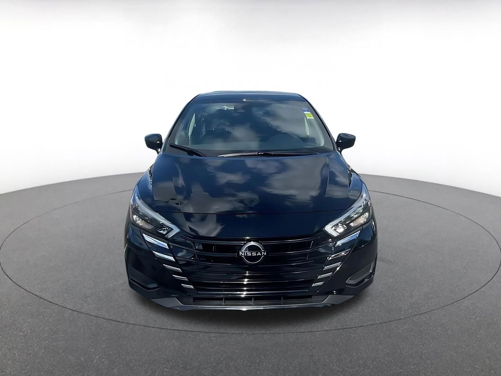 Thumbnail: 2025 Nissan Versa - 4