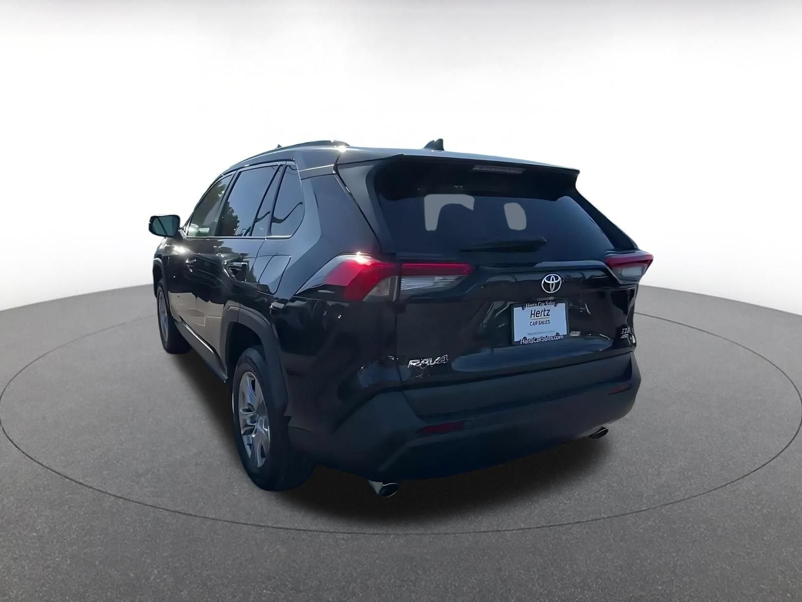 Thumbnail: 2024 Toyota RAV4 - 10