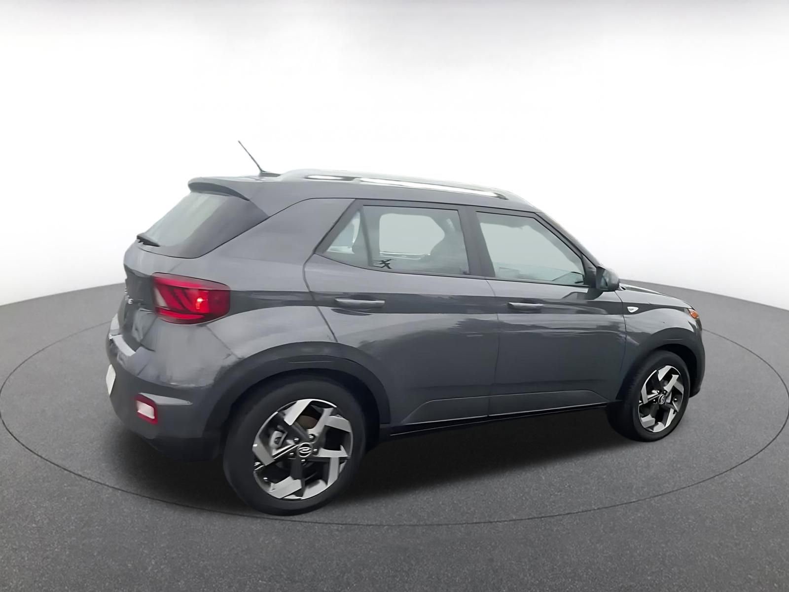 Thumbnail: 2025 Hyundai Venue - 15