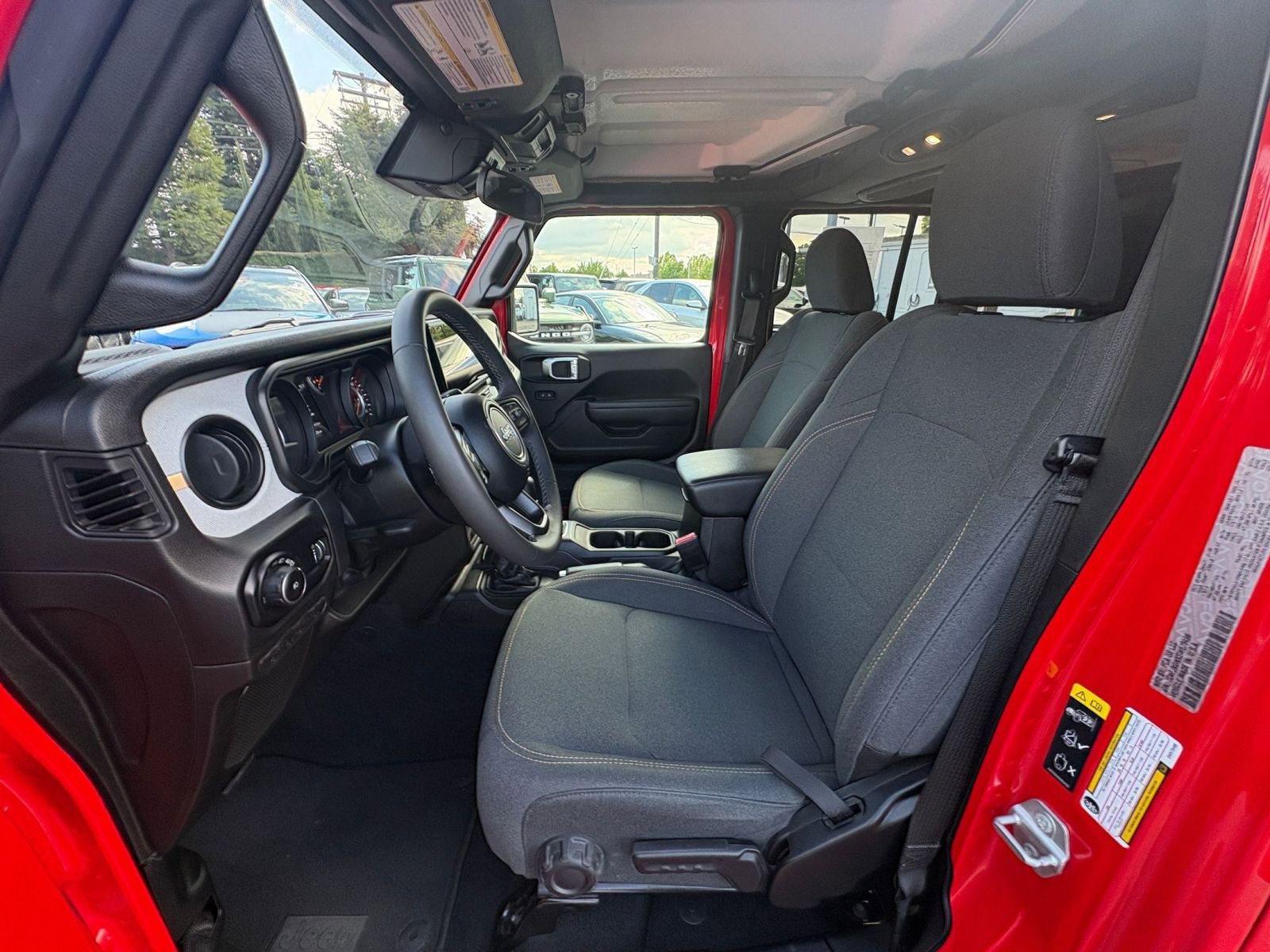 Thumbnail: 2025 Jeep Wrangler - 25