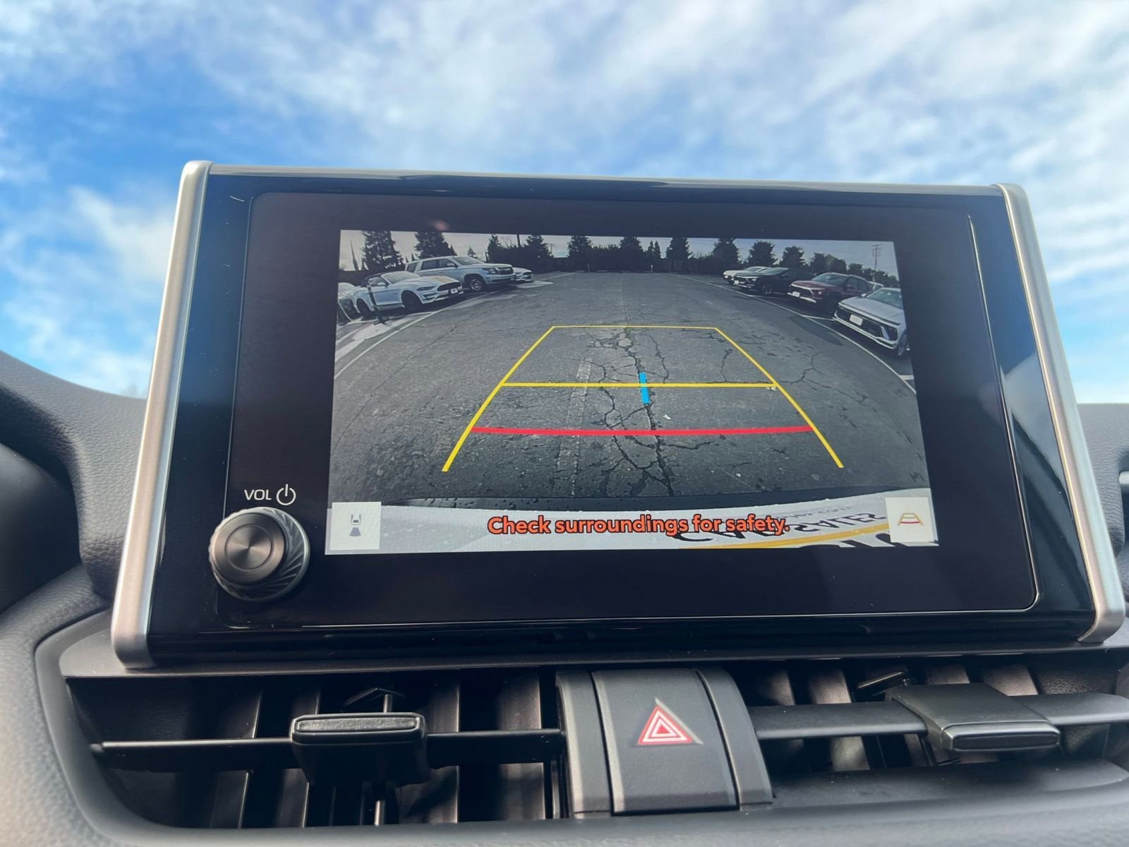 Thumbnail: 2025 Toyota RAV4 - 17