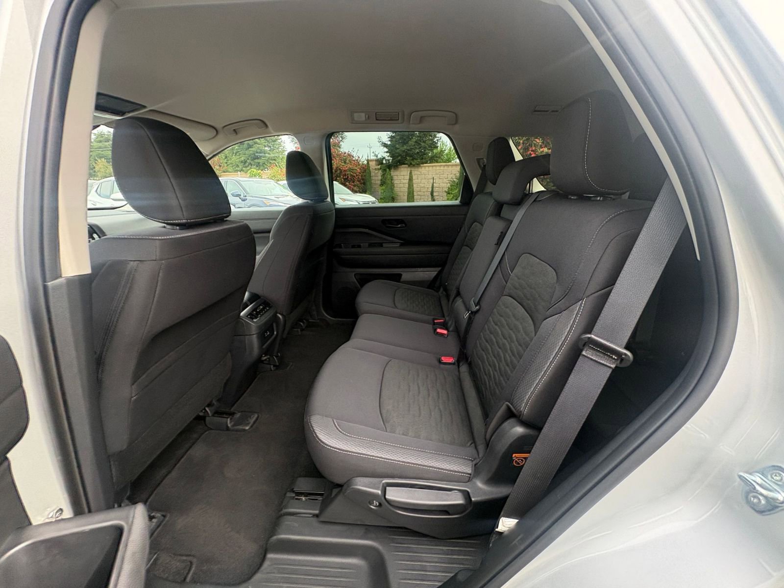 Thumbnail: 2025 Nissan Pathfinder - 28