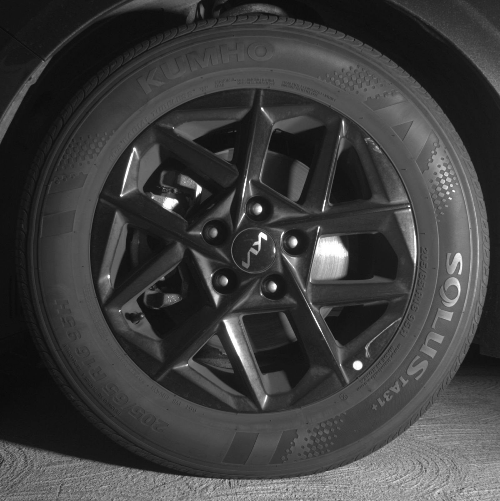 Thumbnail: 2025 Kia K5 - 19