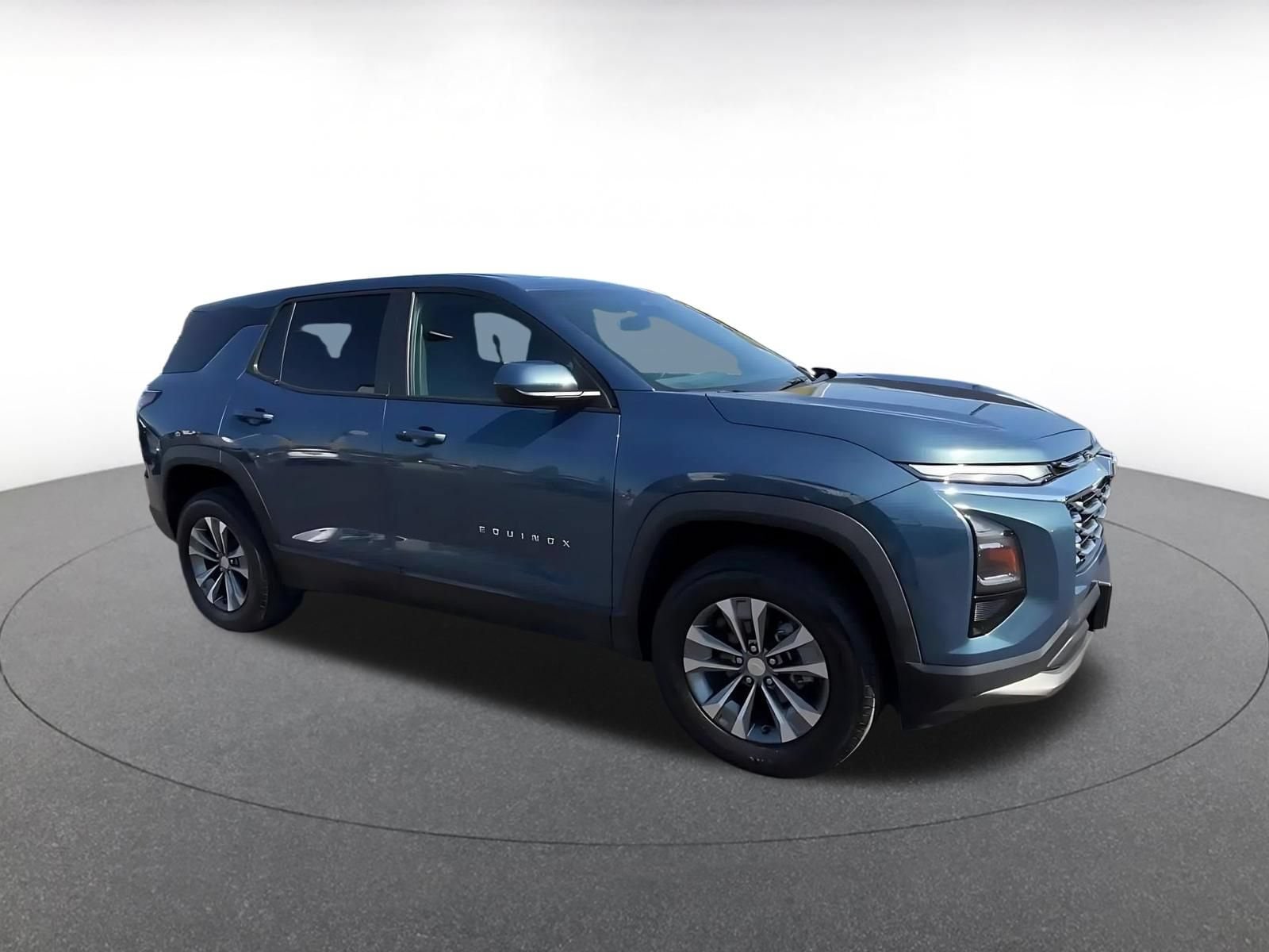 Thumbnail: 2025 Chevrolet Equinox - 3